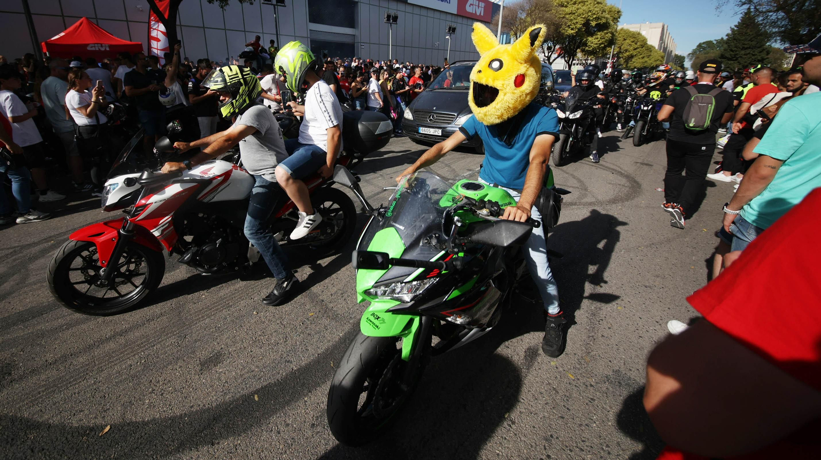 Gran ambiente motero en todo Jerez