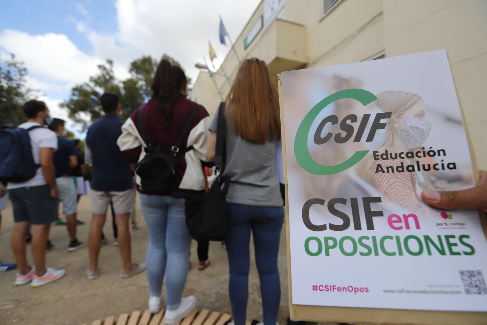 Imágenes del arranque de las oposiciones de secundaria en Huelva