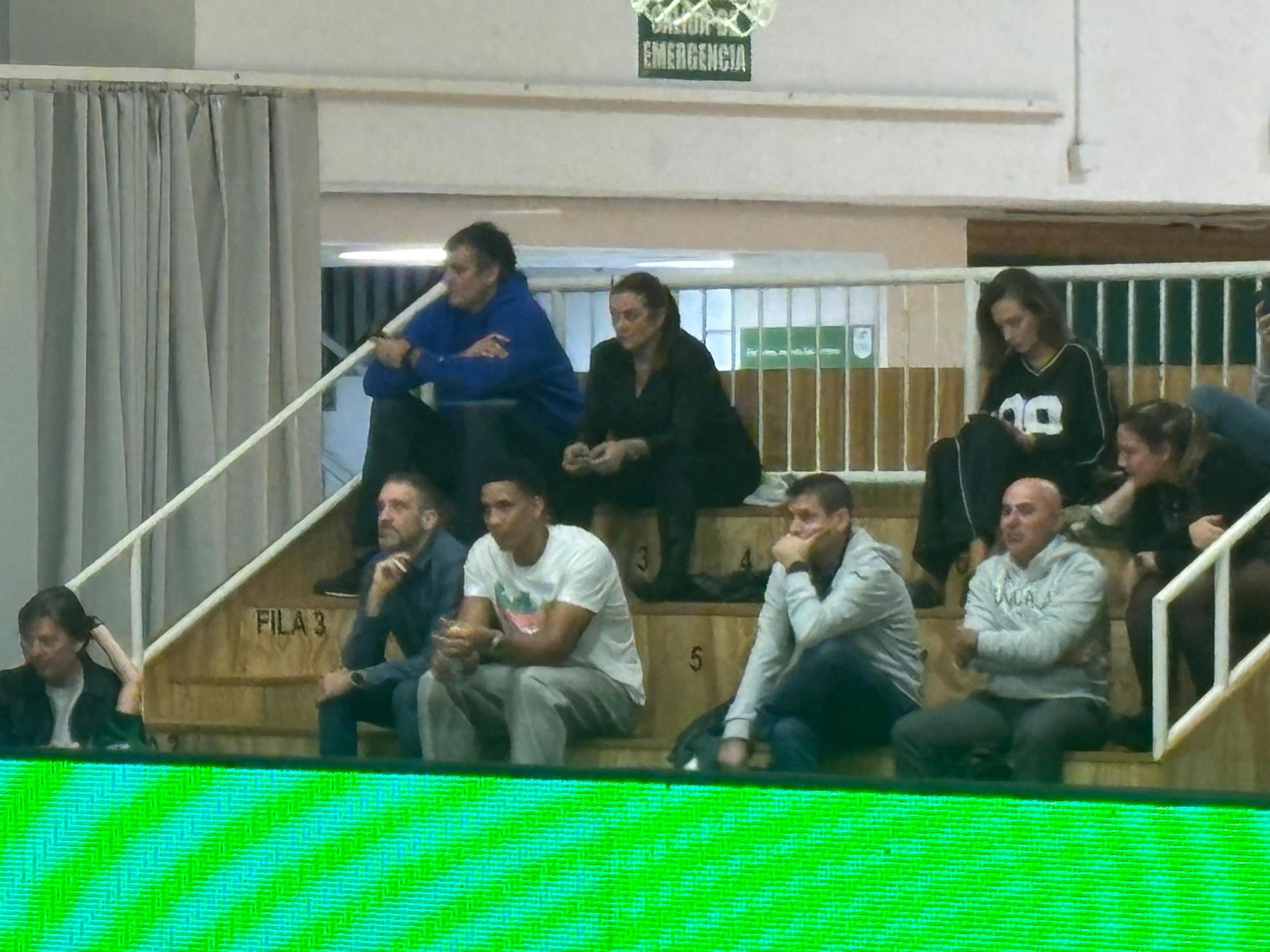 Ibon Navarro y Tyson Pérez observan al Unicaja Mijas en Los Guindos Ibon Navarro y Tyson Pérez observan al Unicaja Mijas en Los Guindos