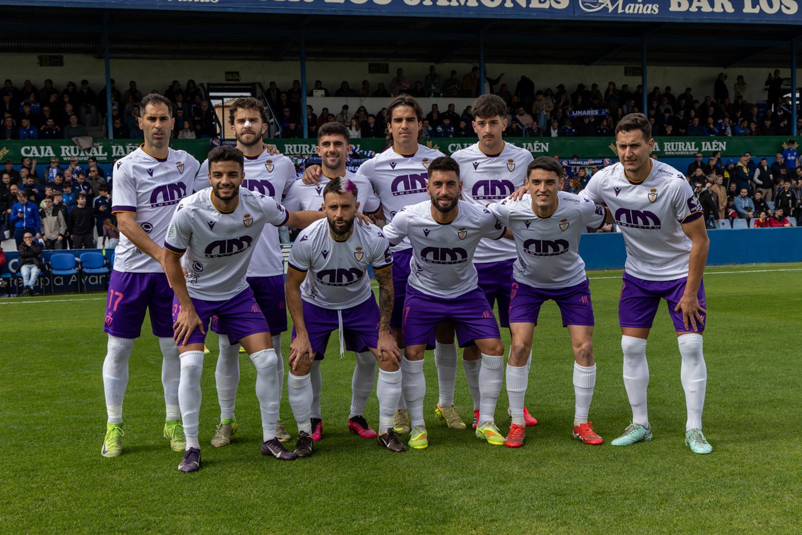 Alineación inicial del Real Jaén en Linarejos.