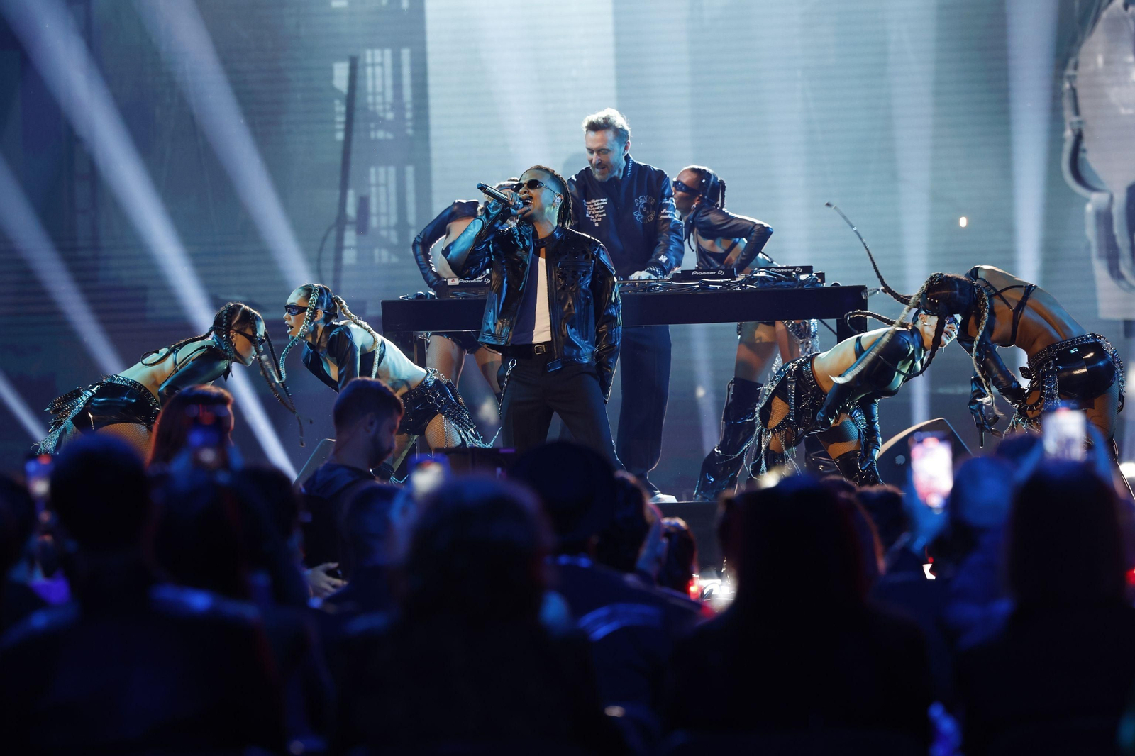 Las mejores fotos de la gala de los Grammy Latinos en Sevilla