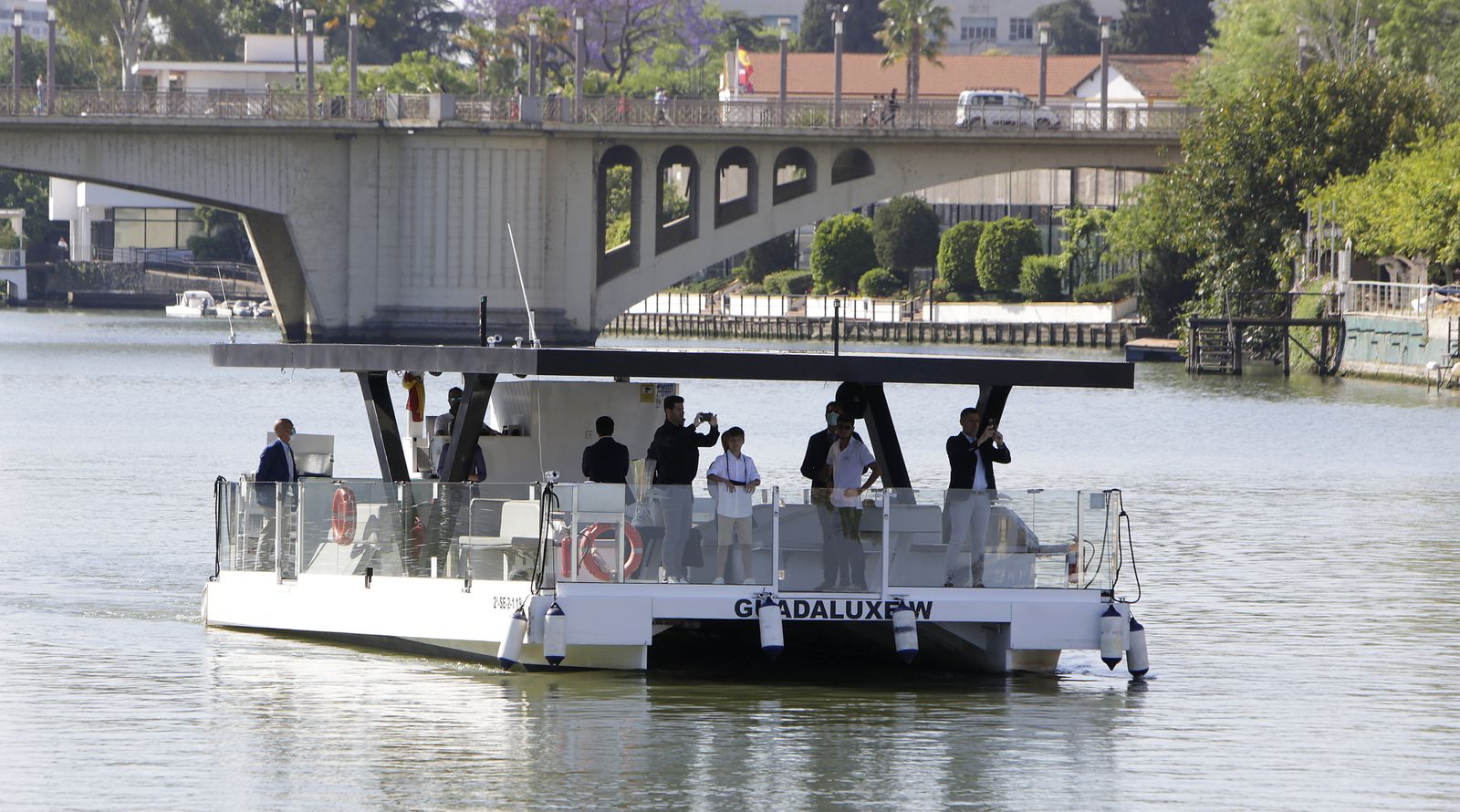 Llegada del trofeo de la UEFA Europa league