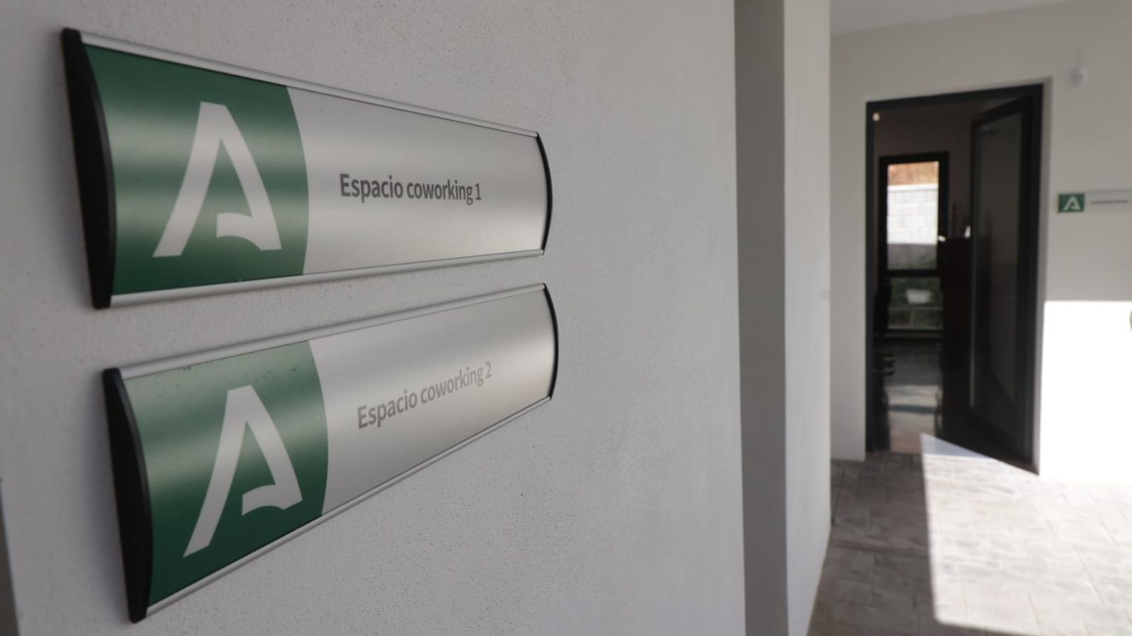 Interior del CADE de Algeciras