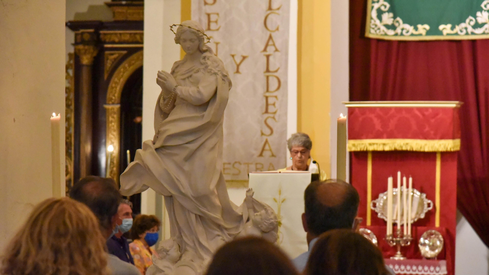 Las fotos de la perigrinacion religiosa  Madre Ven en la Iglesia de La Palma