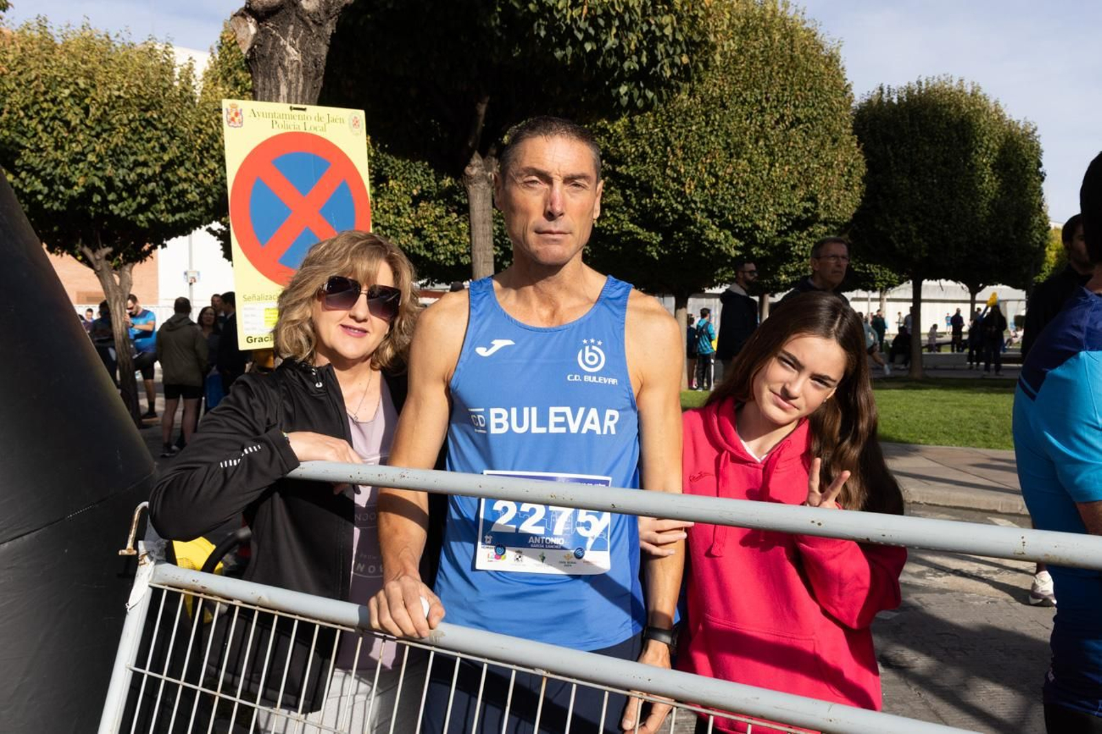 En imágenes: multitudinaria e histórica XXIX Media Maratón 'Ciudad de Jaén' y 10k en memoria de Paco Manzaneda