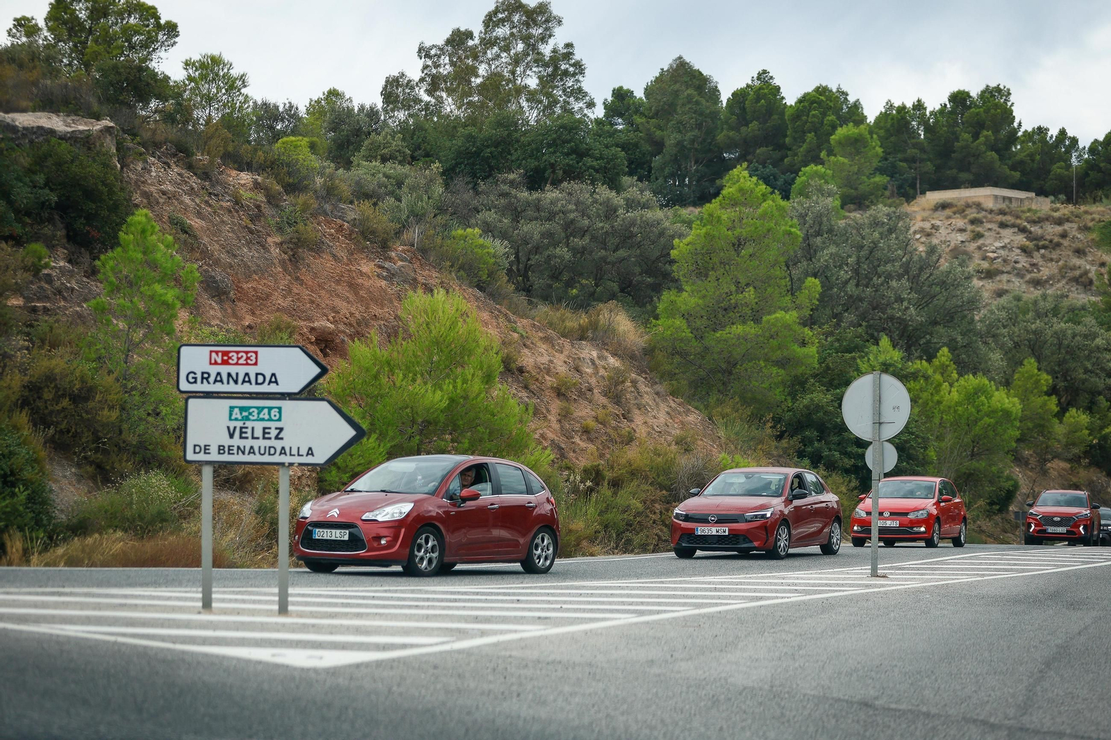Fotos: así ha ido el primer día de cortes en la autovía A-44 de la Costa de Granada
