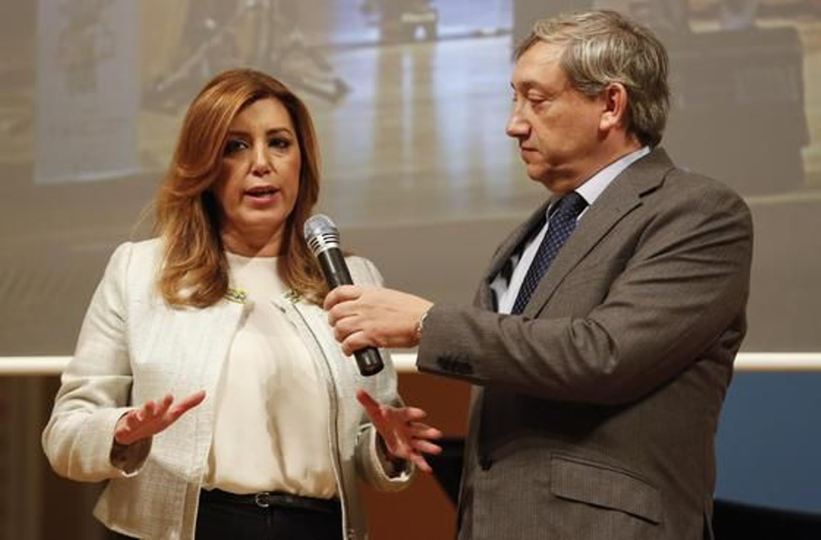 Foto: J. Albi? / Y. Garc?/ M. B?