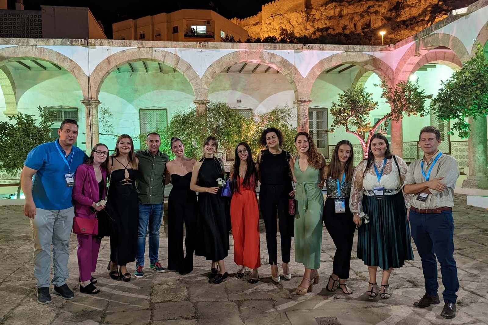 De izquierda a derecha Francisco Manuel Arrabal, Mireya Estela López, Silvia Fernández, Bernardo Sánchez, Ana Isabel Tristán, Ana del Mar Salmerón, Melissa Olmedo, Juana María Pérez, Cristina Ruiz, Natalia Gutiérrez, Ana Belén Ruiz, e Ignacio Fernández (investigador principal).