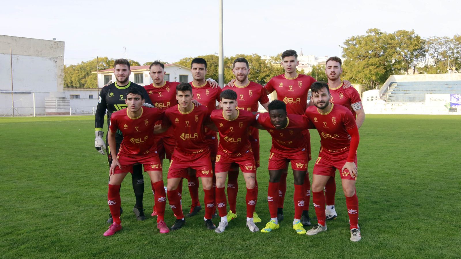 Imágenes del Xerez CD y Atco. Antoniano en La Juventud