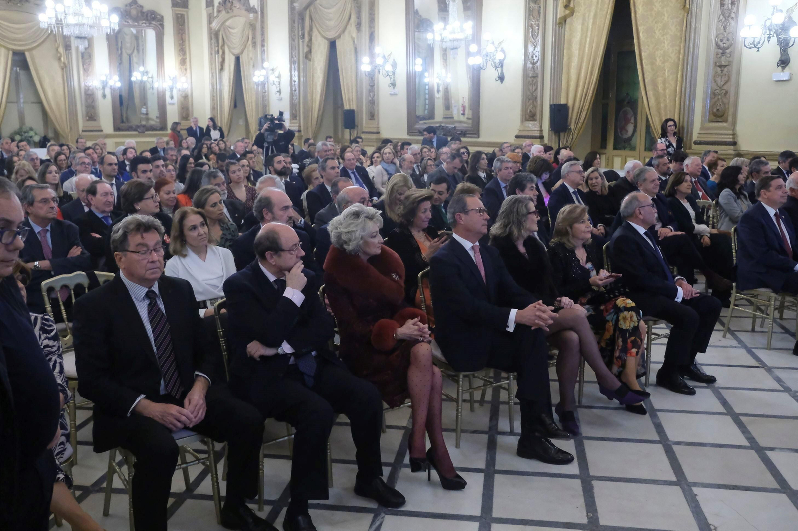 El Real Círculo de la Amistad de Córdoba entrega sus reconocimientos, en imágenes El Real Círculo de la Amistad de Córdoba entrega sus reconocimientos, en imágenes