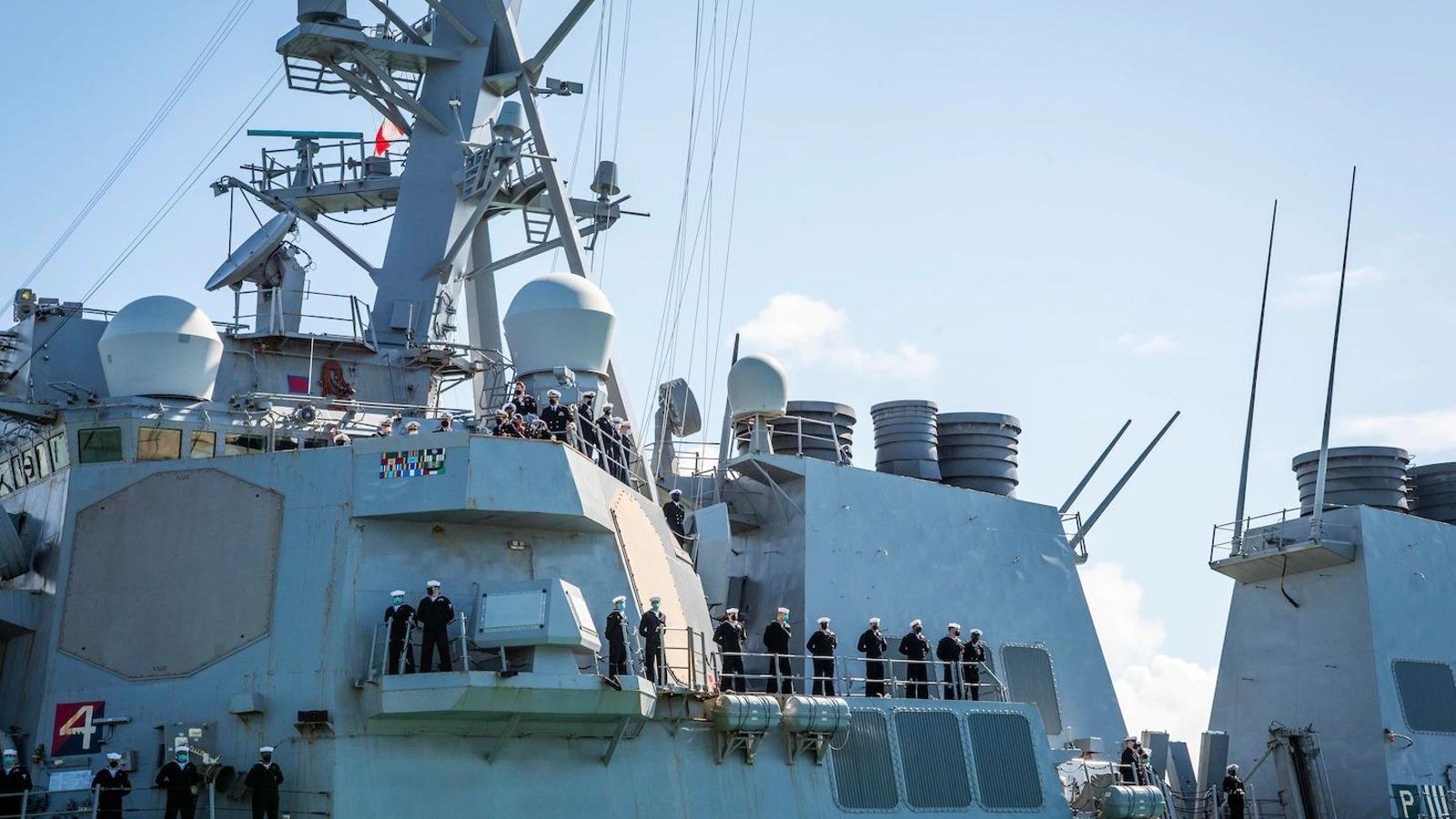 El destructor de la Marina de EEUU, este domingo a su llegada a la base de Rota.