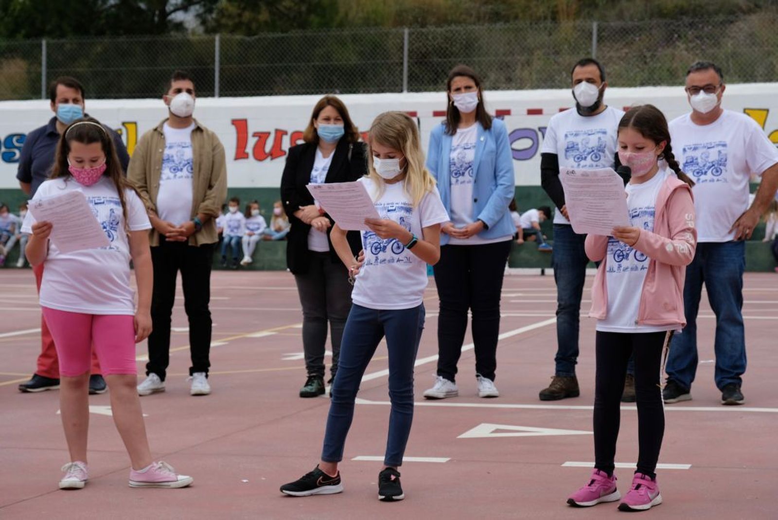 Una de las lecturas celebradas ayer en un colegio.