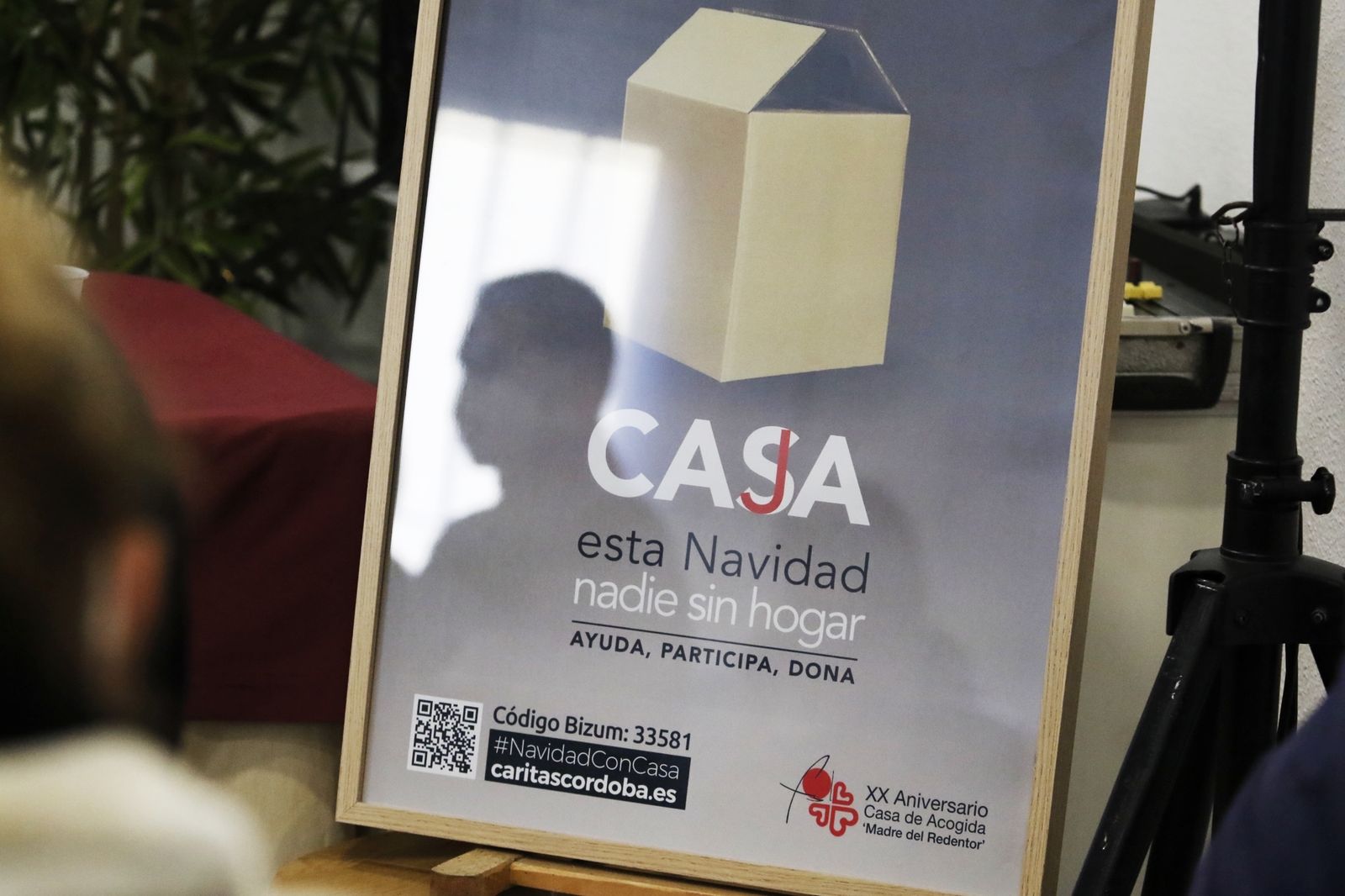 Cartel de la campaña de navidad de Cáritas Diocesana 2021