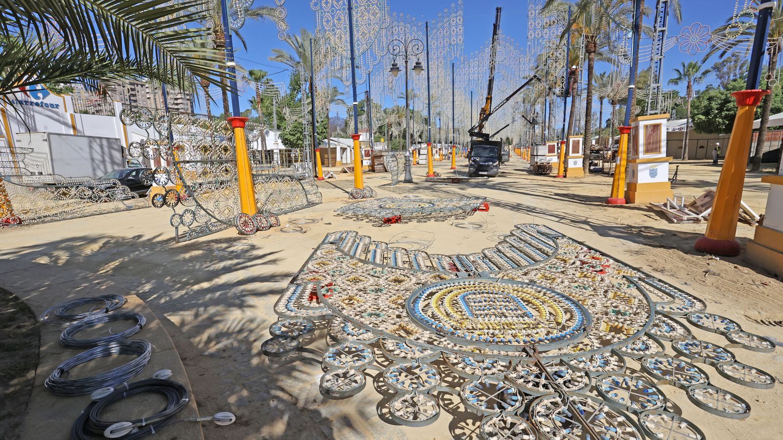 Así marcha el montaje de la Feria del Caballo 2023