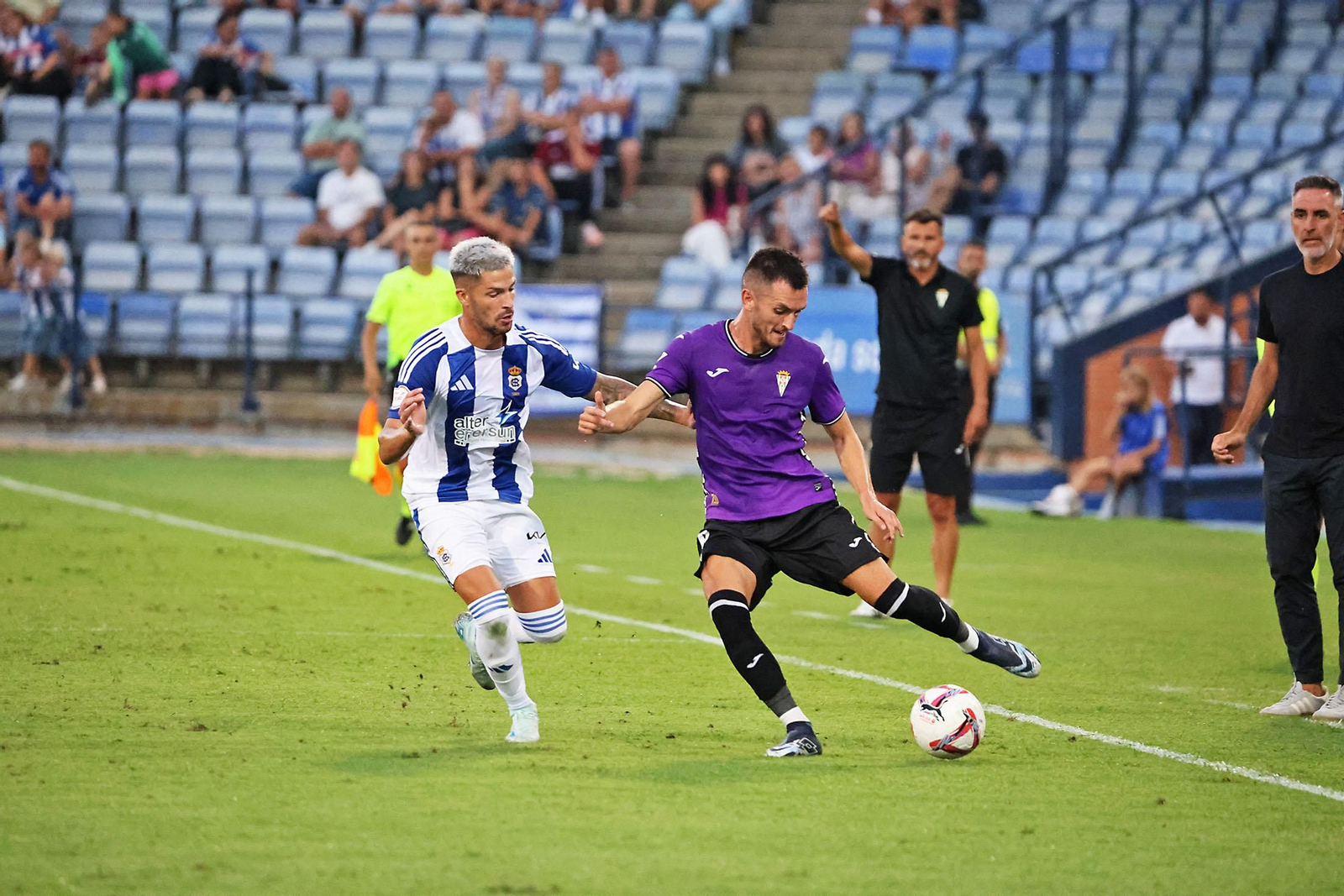 Las mejores imágenes del Trofeo Colombino entre el Recreativo de Huelva y el Córdoba CF