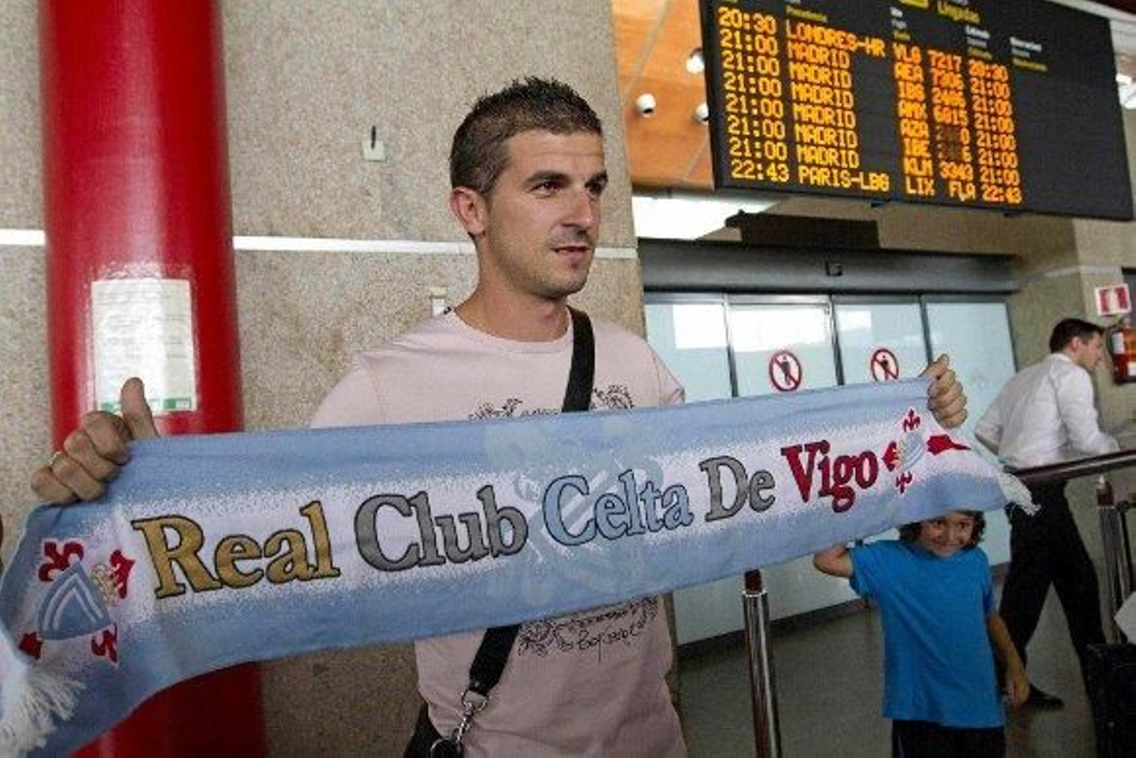 Javi Varas: "Voy muy ilusionado al Celta"