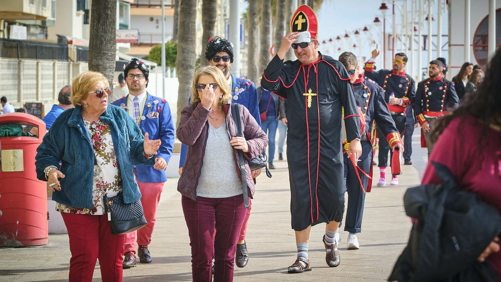 Batalla de Coplas en el Paseo Marítimo de Cádiz