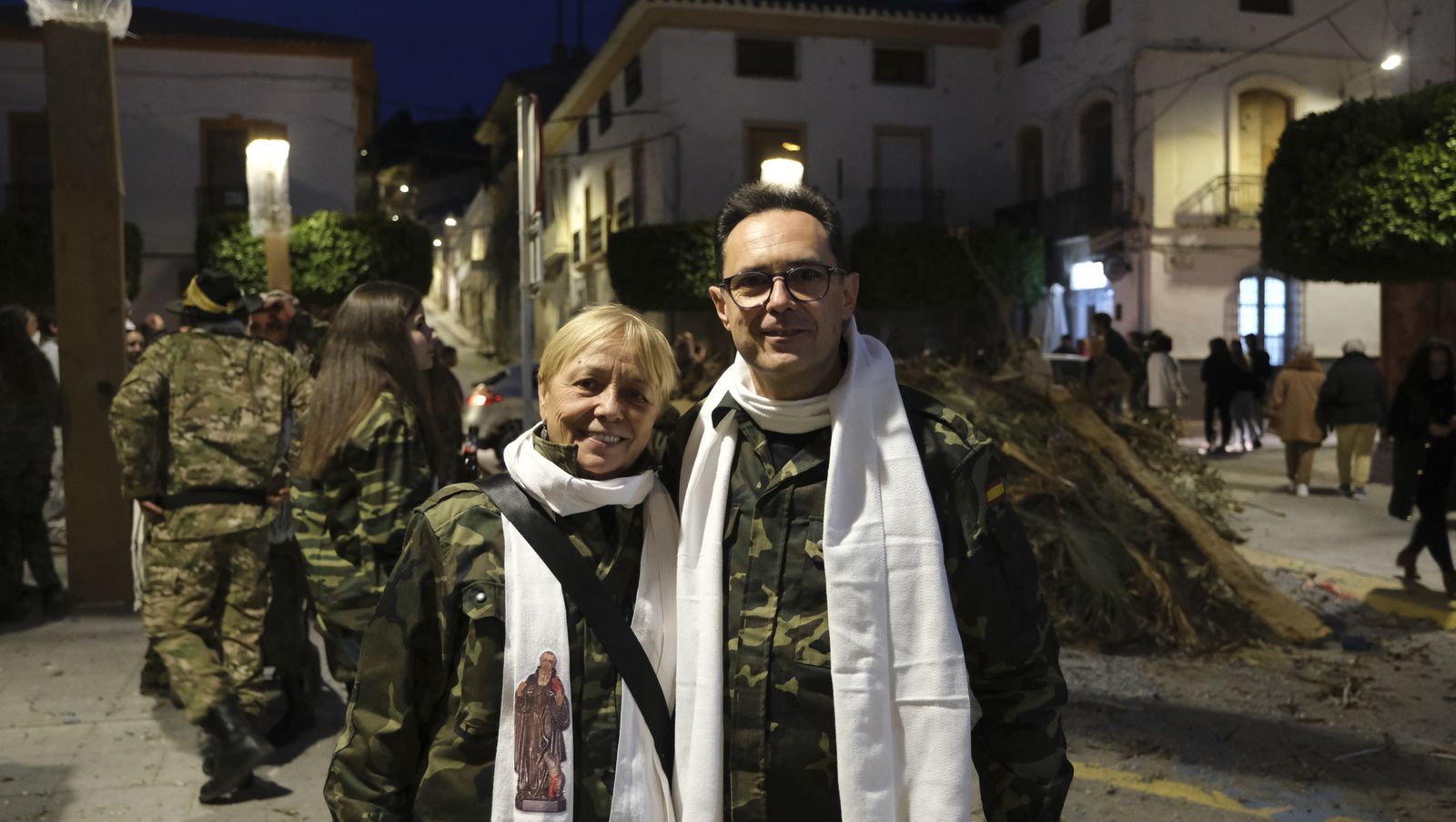 Imágenes de la procesión y carretillas de Cantoria