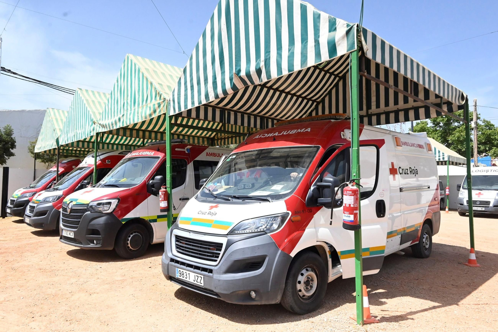 Las imágenes del dispositivo sanitario de Cruz Roja en la Feria de Córdoba Las imágenes del dispositivo sanitario de Cruz Roja en la Feria de Córdoba