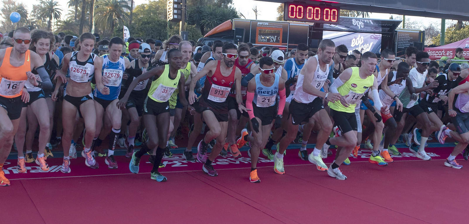 Imágenes del Medio Maratón de Sevilla 2023