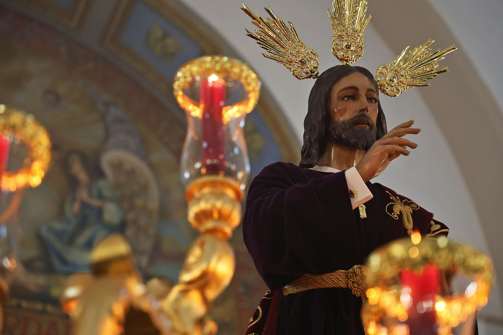 Imágenes del Vía Crucis del Consejo de Cofradías y Hermandades de Huelva