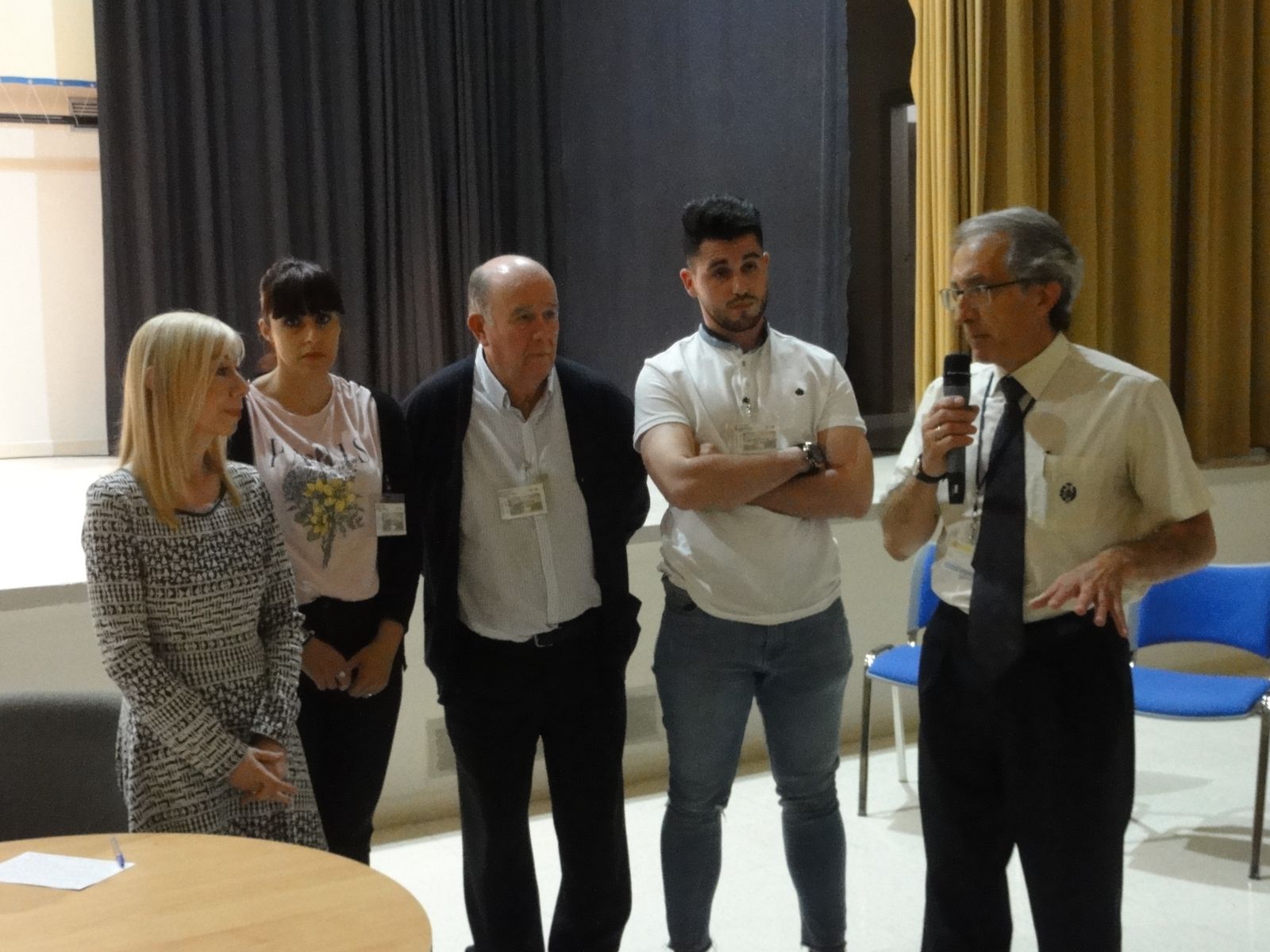 A la izquierda, María Jesús Peregrín, en el centro, Francisco Abad, a la derecha, Miguel Ángel de la Cruz.