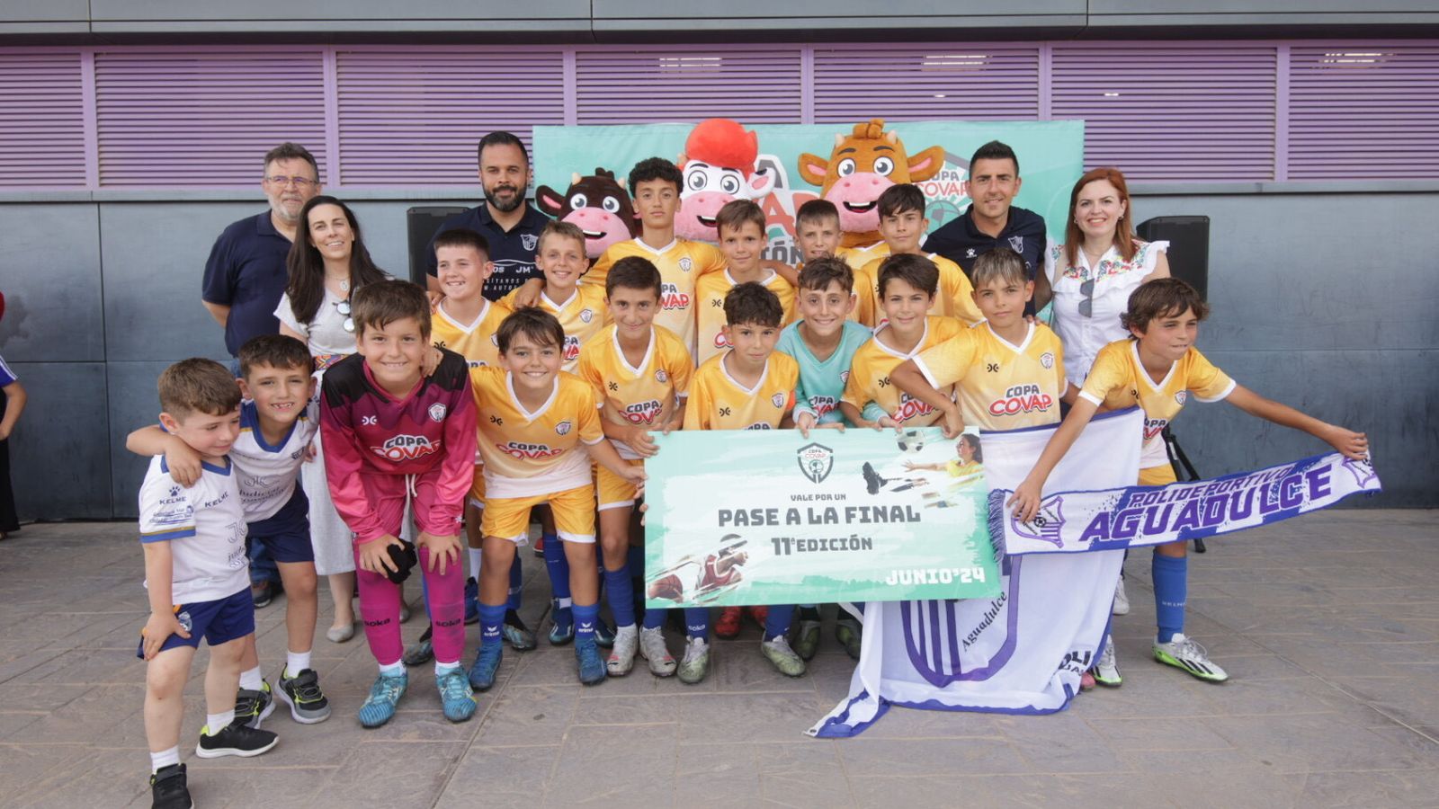 El Polideportivo Aguadulce ha sido el campeón almeriense en la competición de fútbol.