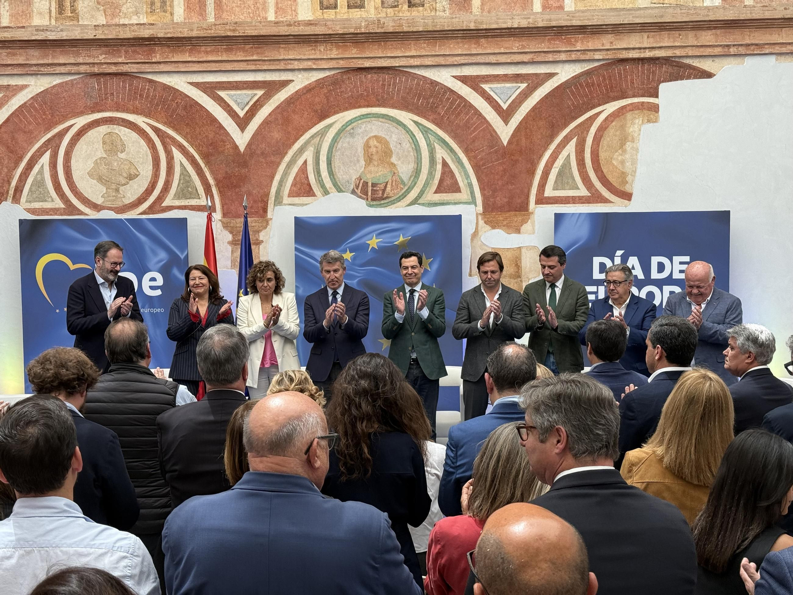 La visita de Núñez Feijóo y Juanma Moreno a Córdoba, en imágenes