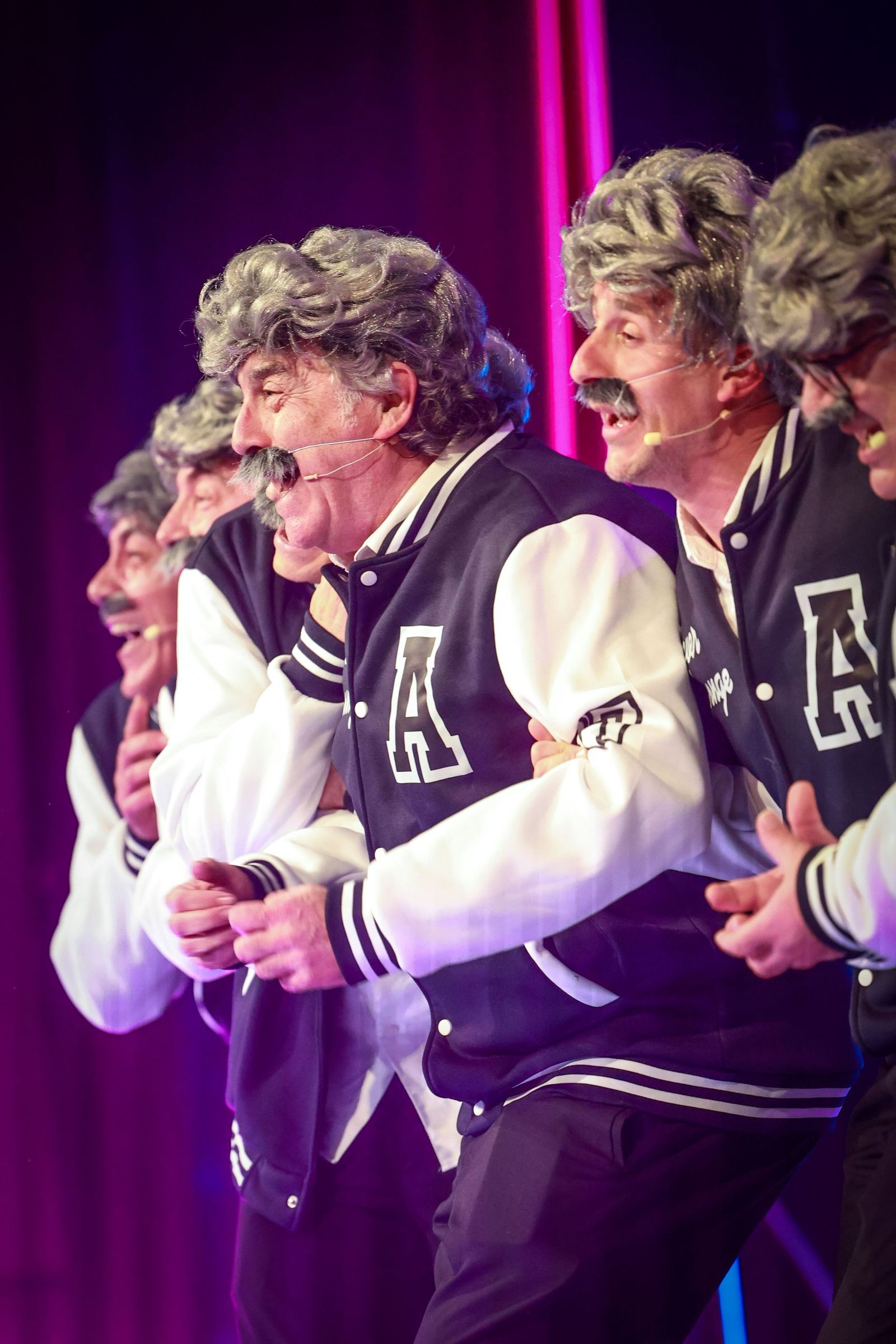 El estreno de 'Universo Cádiz' de Selu García Cossío en el Teatro Falla de Cádiz