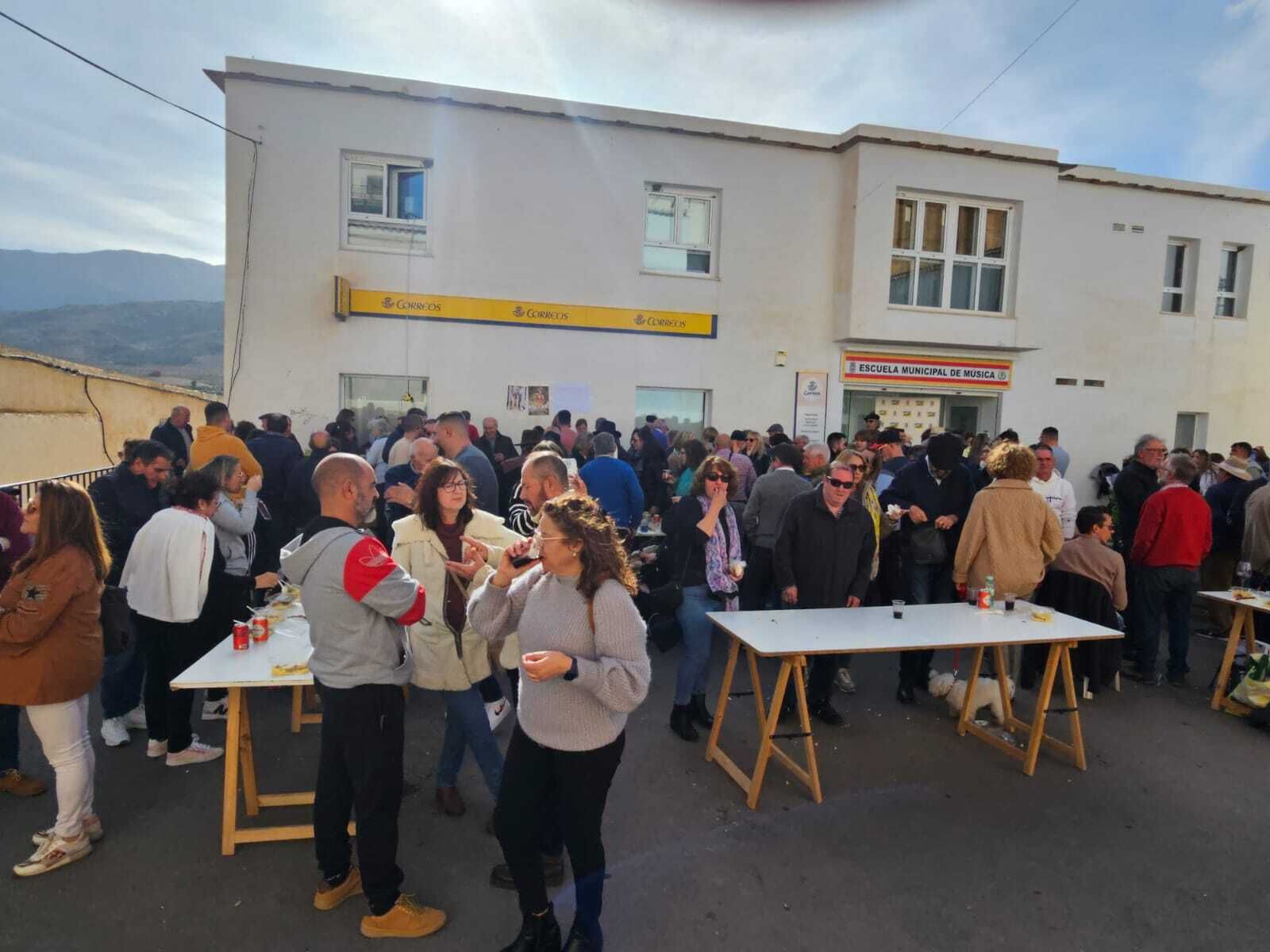 Imágenes del 17º Certamen de Mostos de Fiñana y del Torneo de Facas