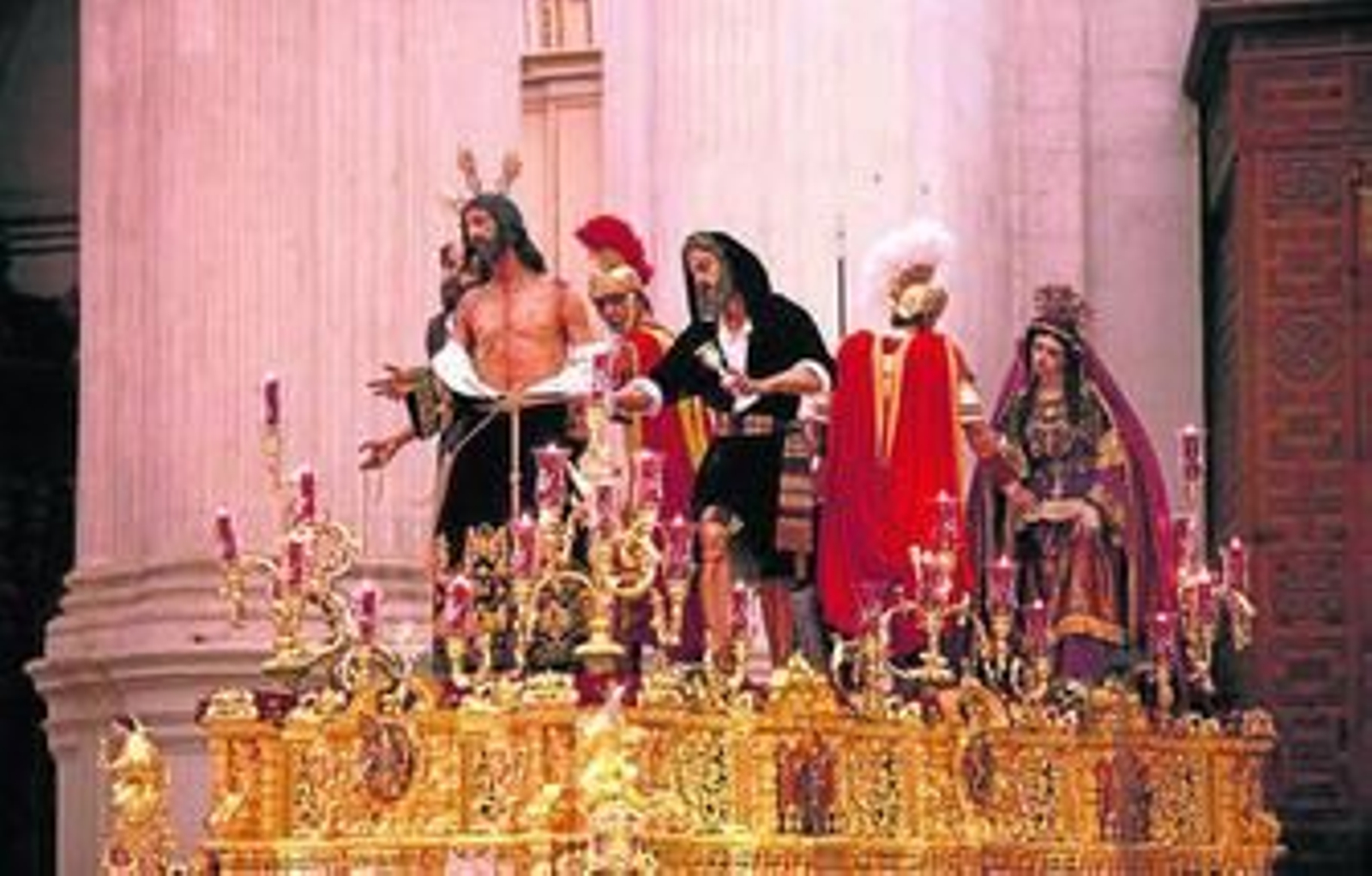 Imagen actual del paso de misterio del Señor Despojado de sus vestiduras, inspirado en la Cartuja de Granada.