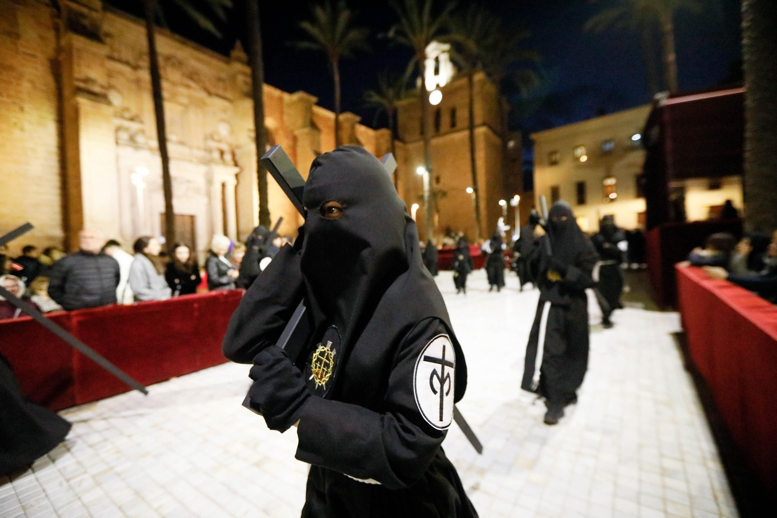 La procesión del Calvario, en imágenes