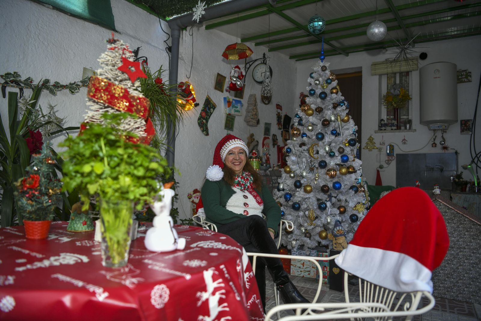 Fotos de la casa decorada por Navidad de la Mamá Noel de España