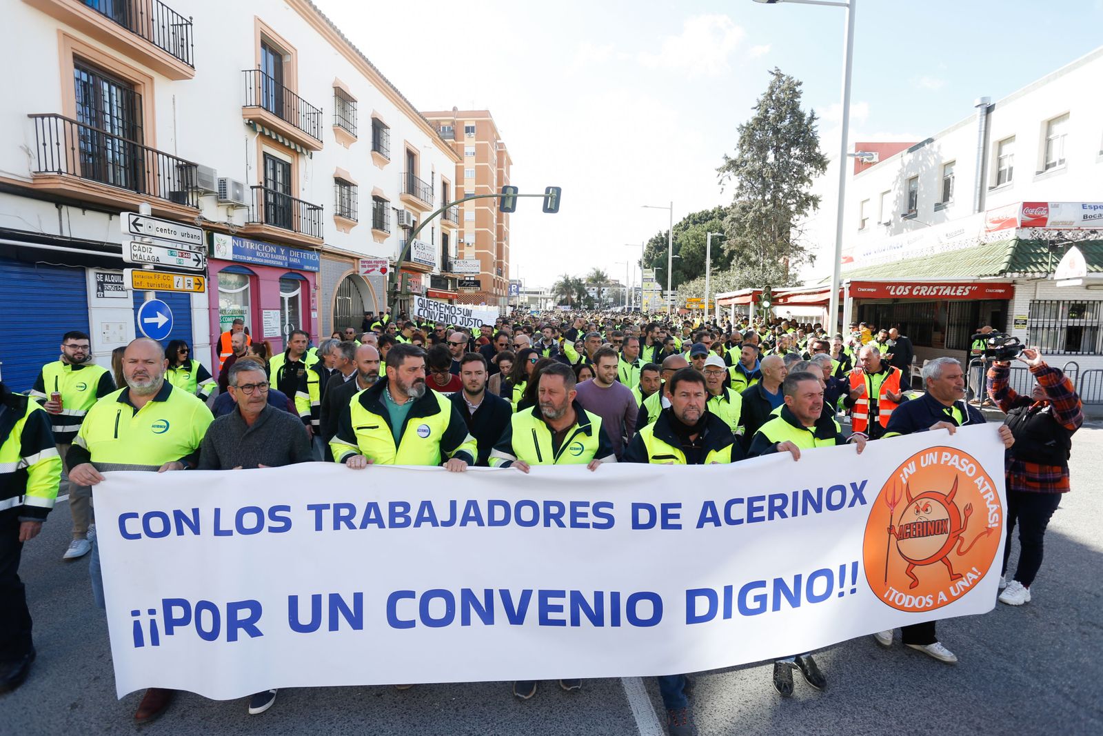 Las fotos de la manifestación de los trabajadores en huelga de Acerinox en Algeciras
