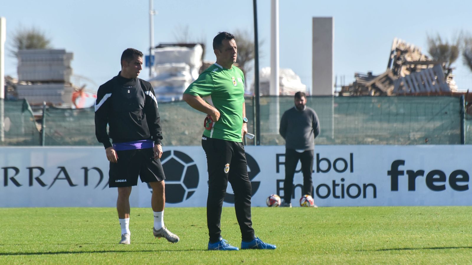 Las fotos del entrenamiento de la Balona previo a la visita del líder Yeclano