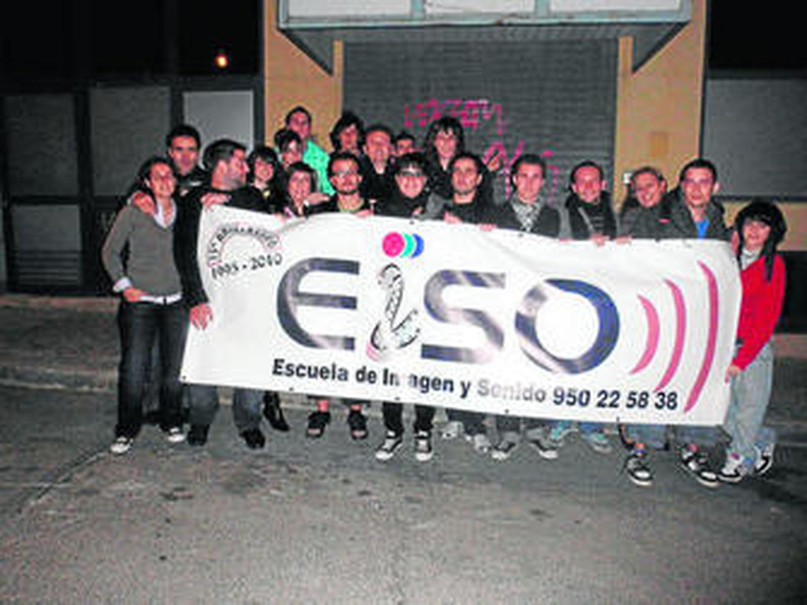 La Escuela de Imagen y Sonido invade 'El Hormiguero' con un motín en el plató