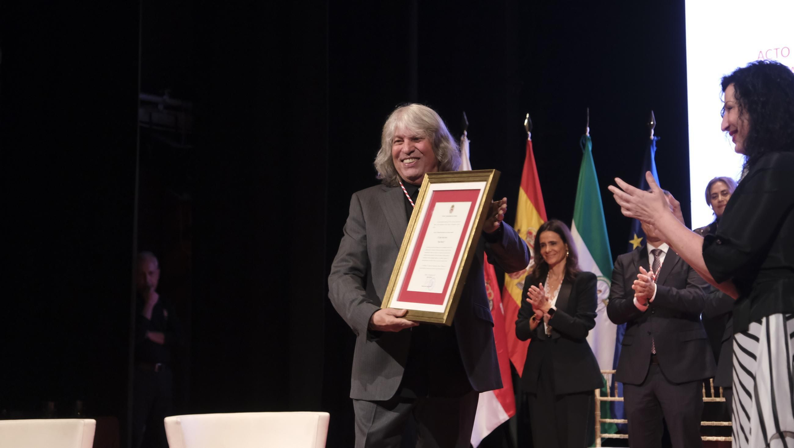 El cantaor José Mercé ya es Hijo Adoptivo de la Ciudad de Almería, en imágenes