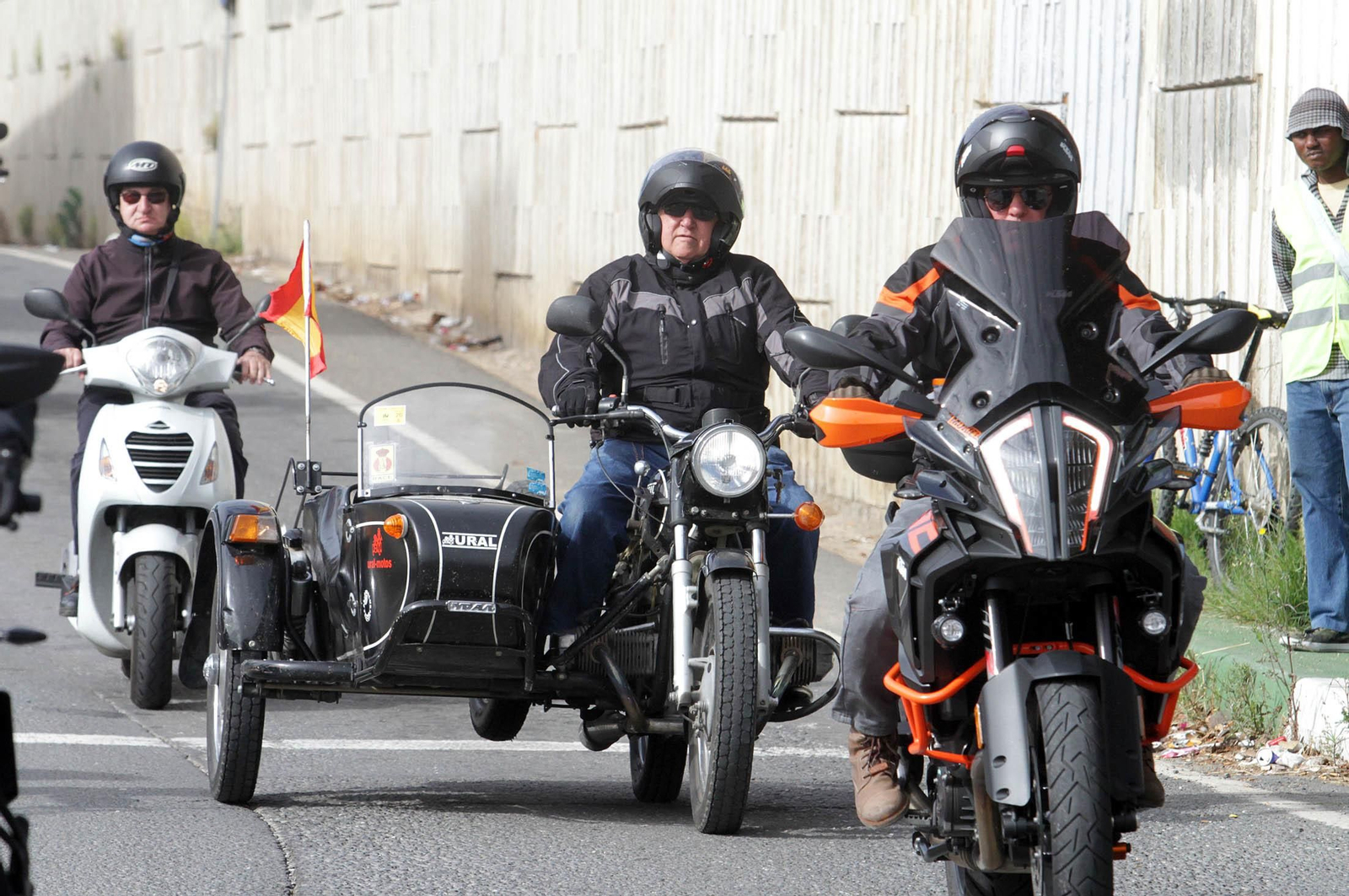 Imágenes  de la II Ruta Solidaria en Moto organizada por CSIF en beneficio de Cruz Roja