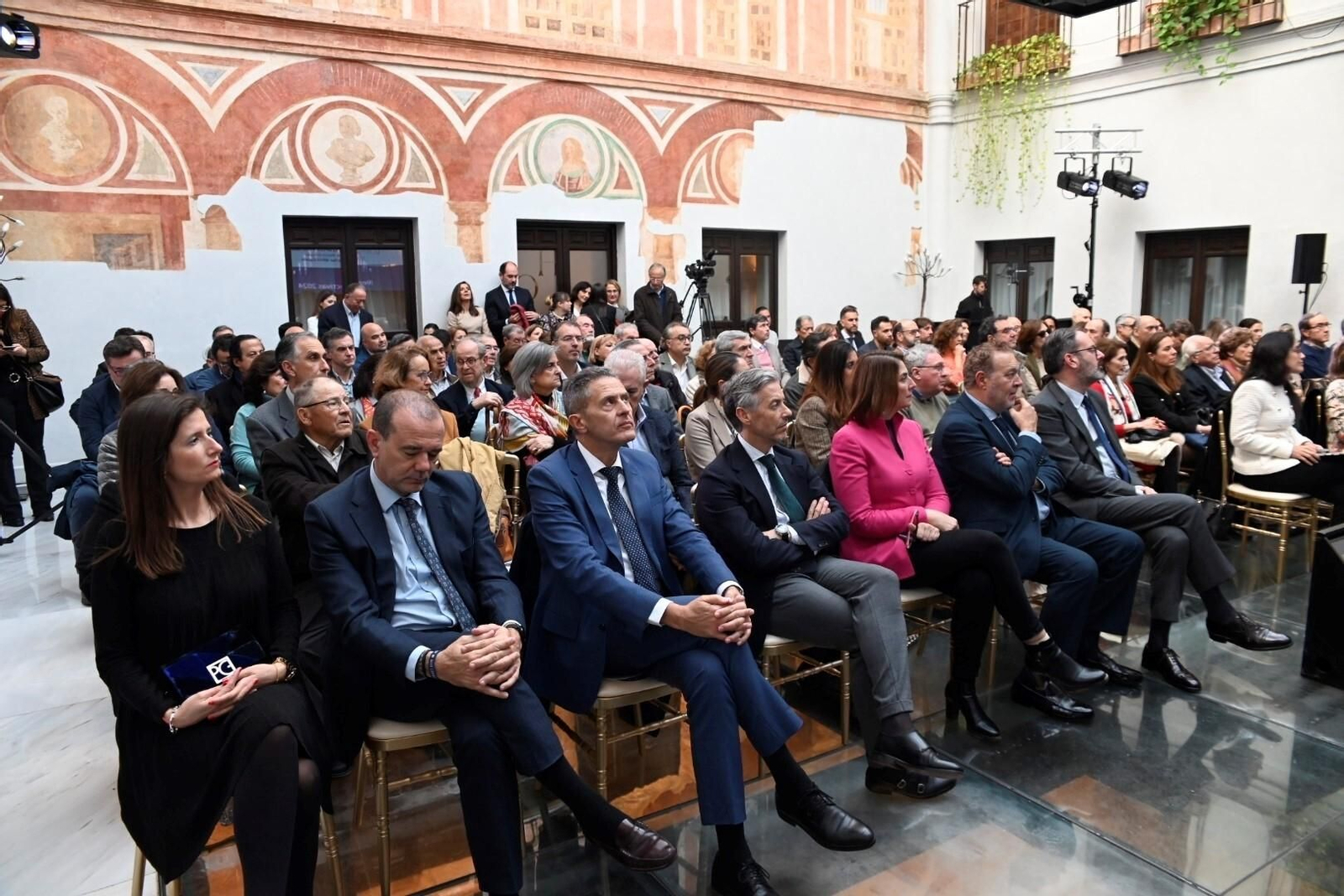 Foro sobre perspectivas de banca privada de BBVA y Grupo Joly, en imágenes