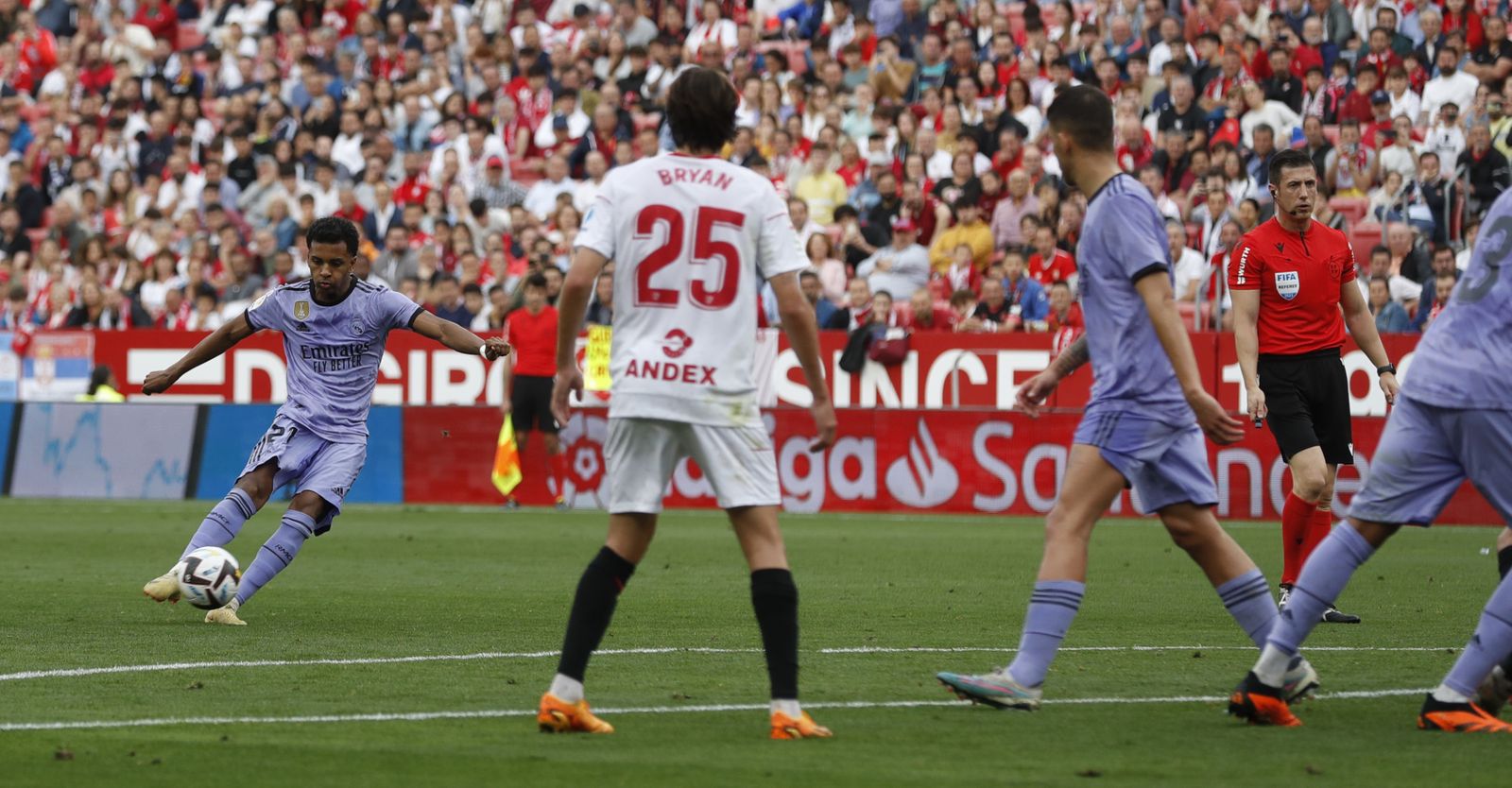 Las imágenes del Sevilla-Madrid
