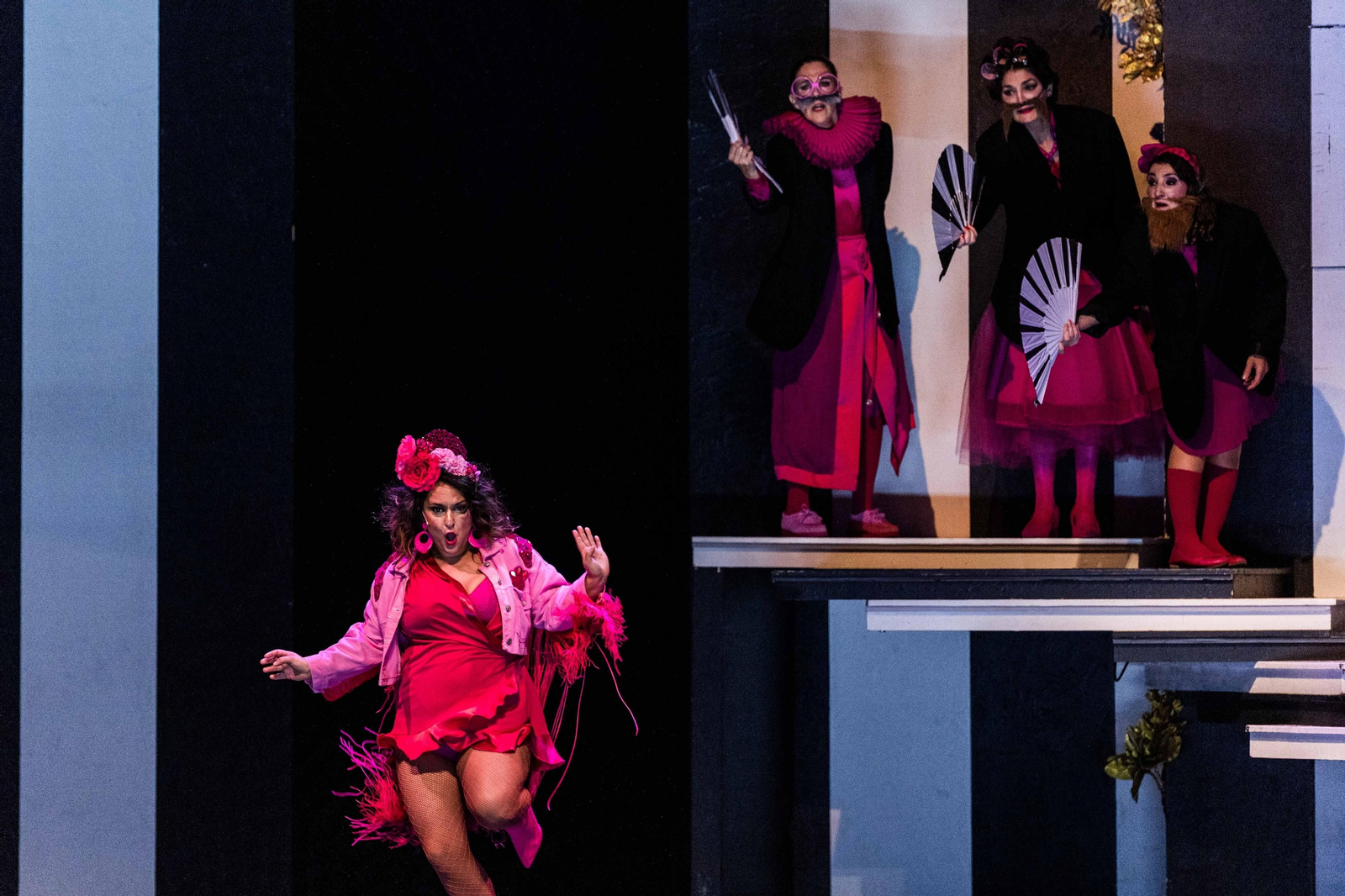 'Las asambleístas' llegan al Teatro de las Cortes de San Fernando 'Las asambleístas' llegan al Teatro de las Cortes de San Fernando