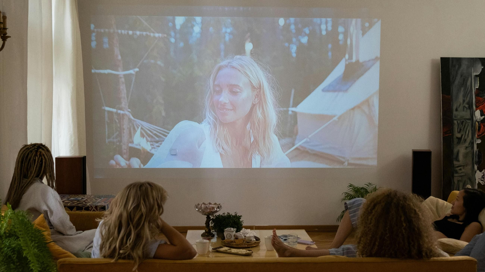 Lleva el cine a casa con los proyectores más solicitados del mercado gracias a su relación calidad/precio