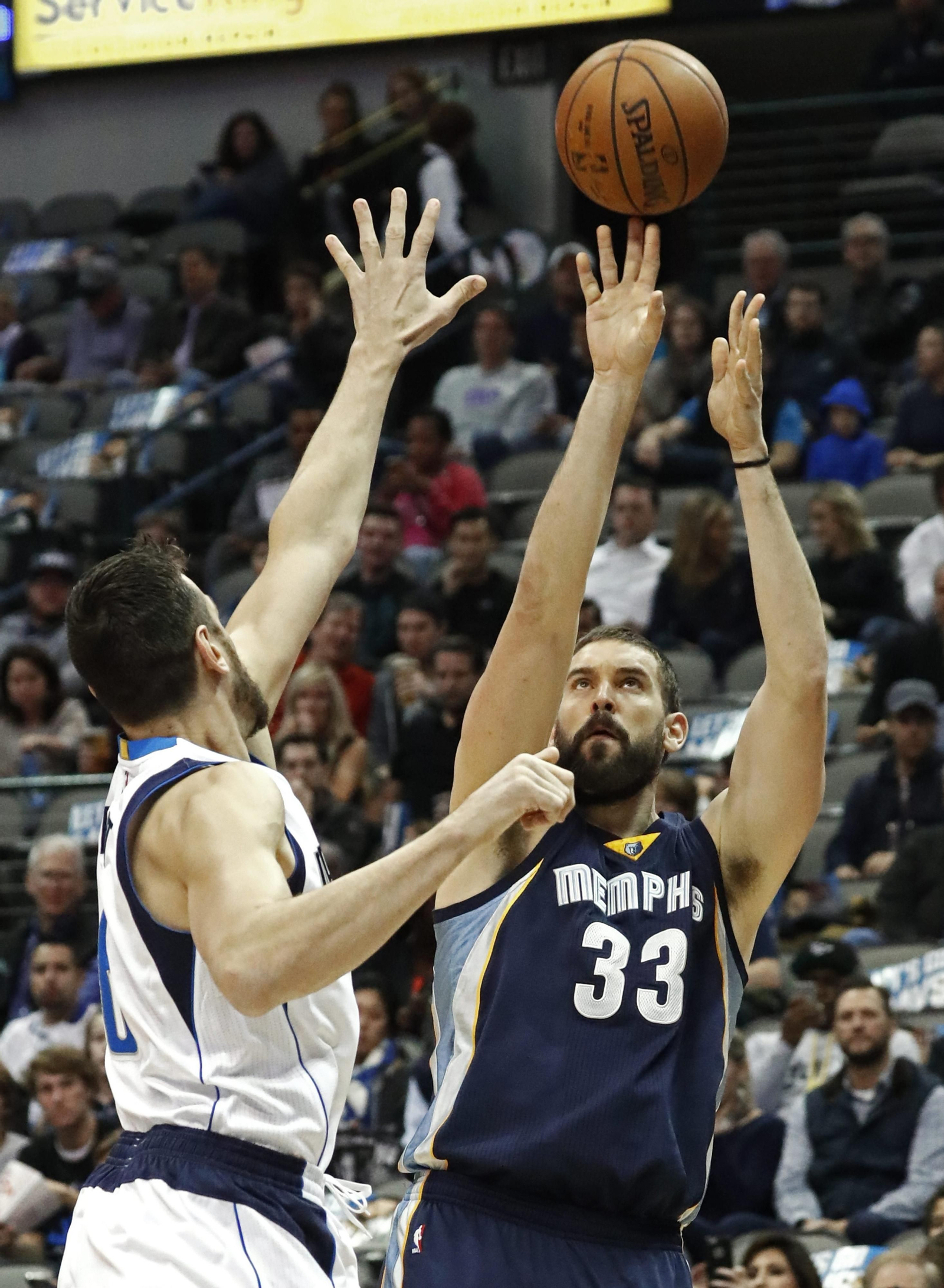 Los hermanos Gasol cumplen a domicilio
