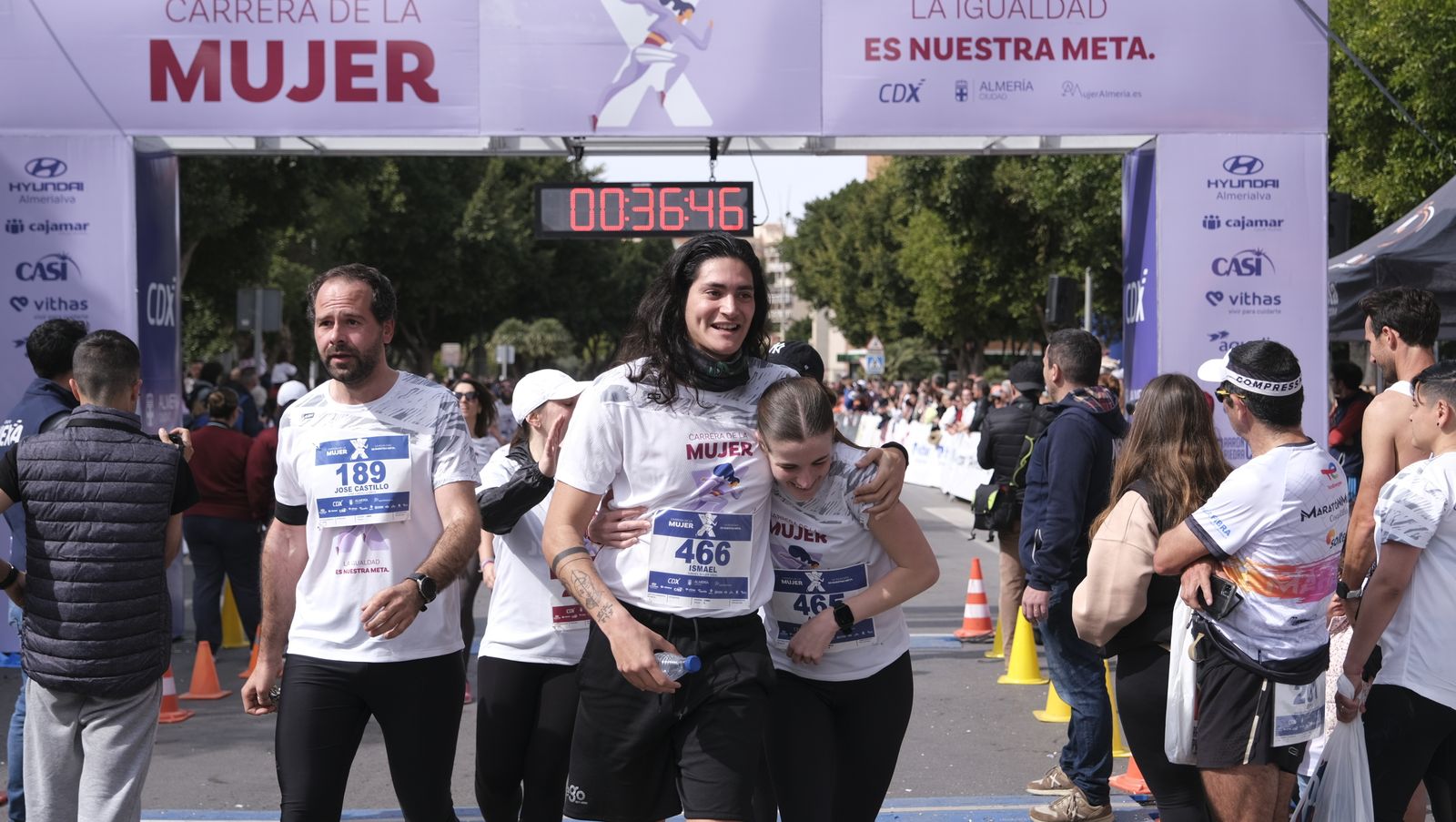 Imágenes de la Carrera de la Mujer 2023 en Almería