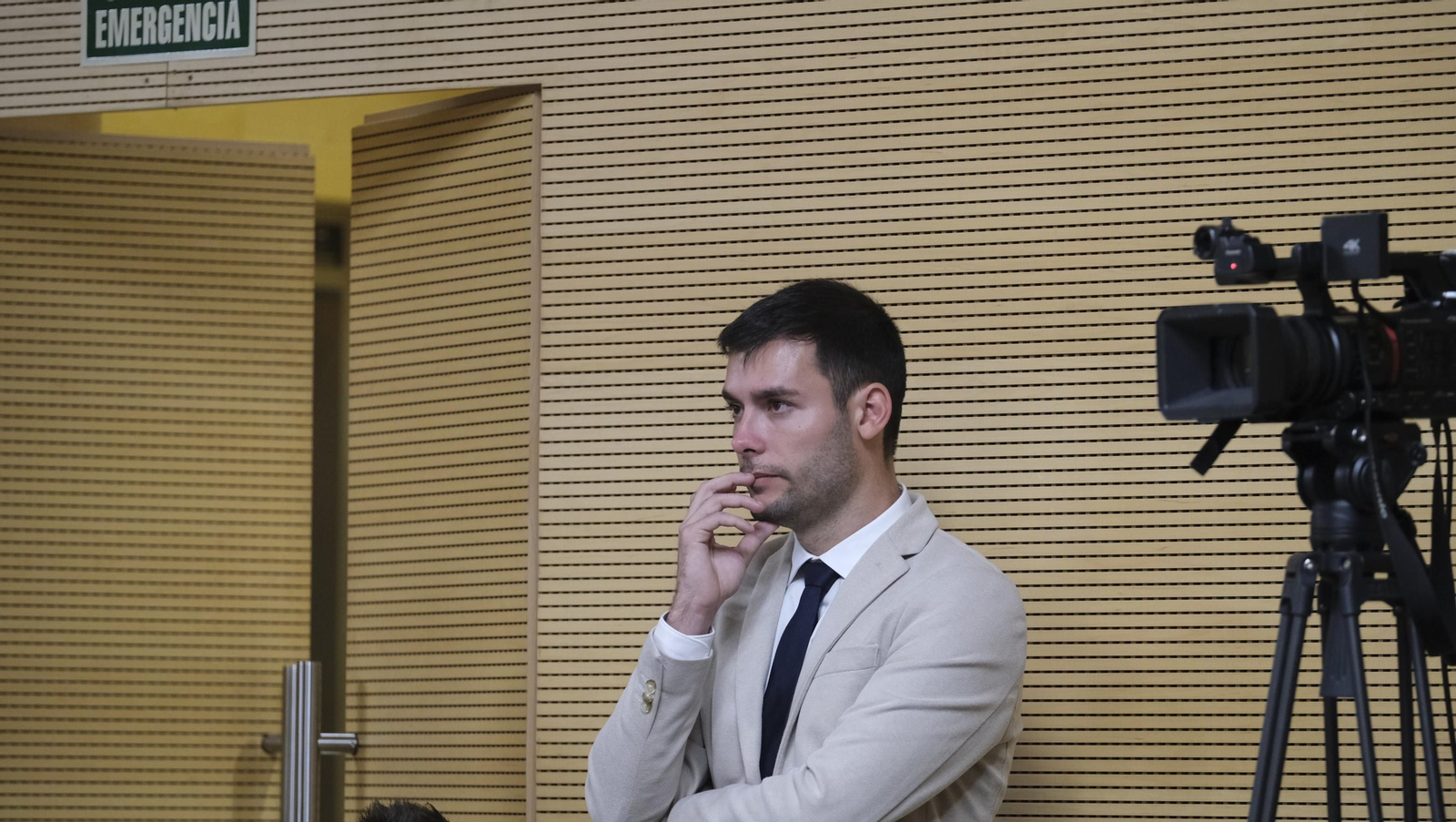 La Reina Sofía inaugura el I Congreso Internacional sobre ELA, en imágenes