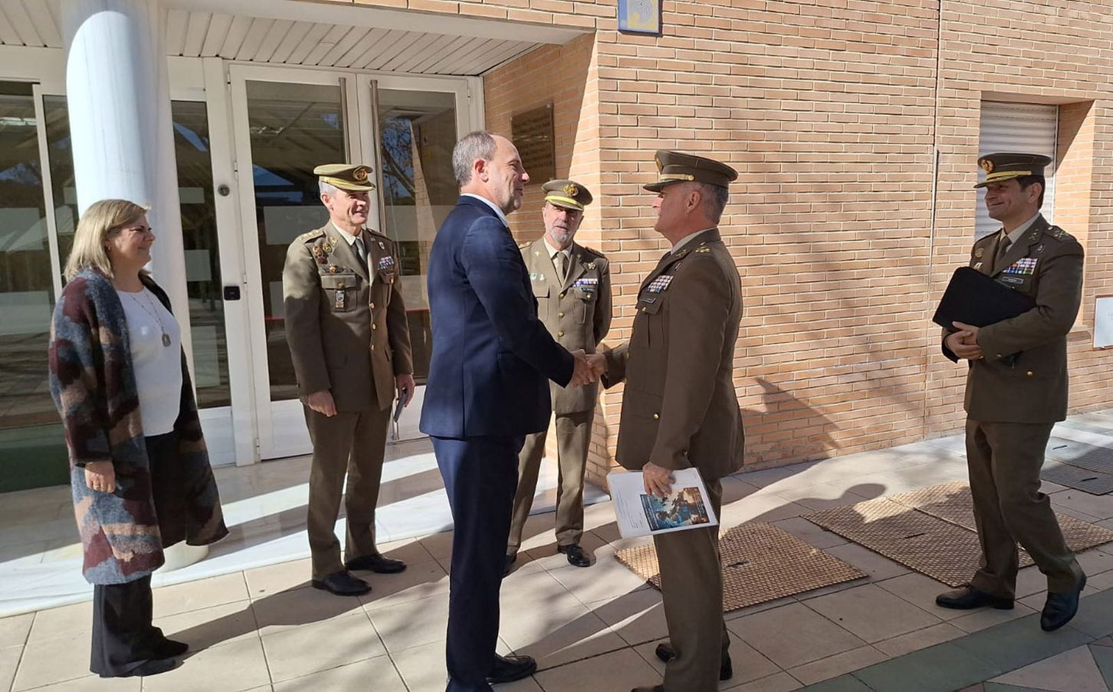 El rector de la UJA y el Ejército.