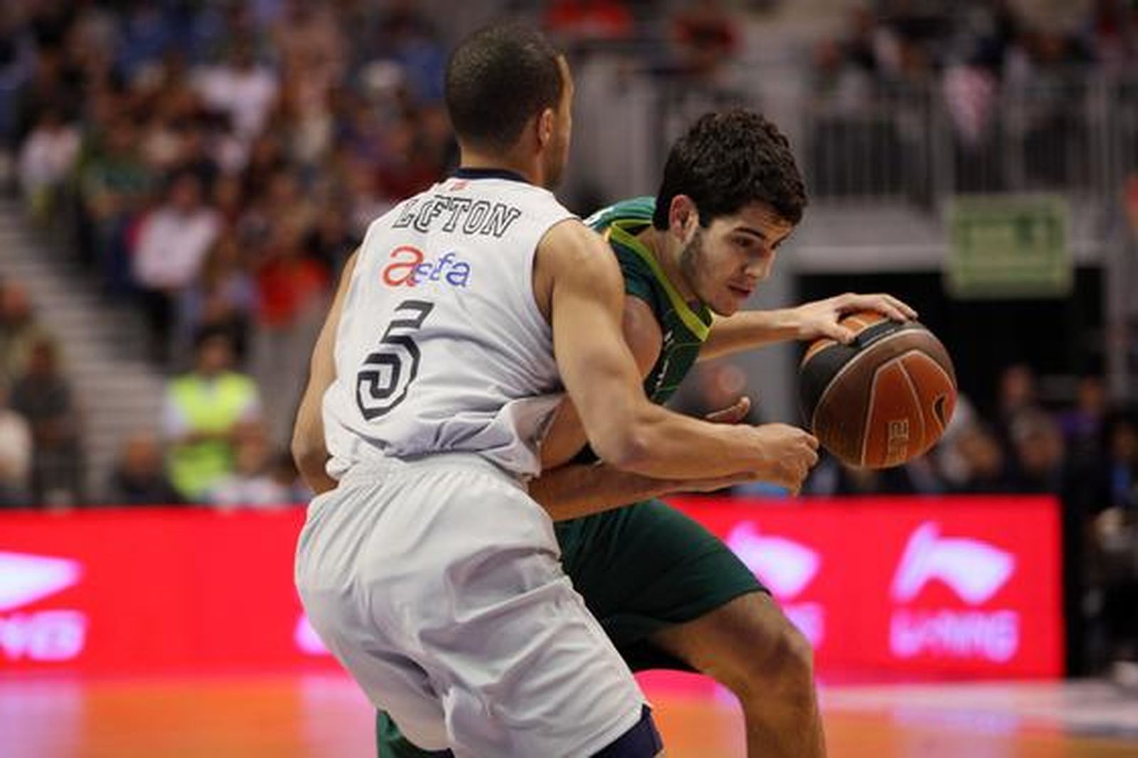 El Estudiantes precipita el desastre en el Martín Carpena (67-74)

Foto: ACB Photo