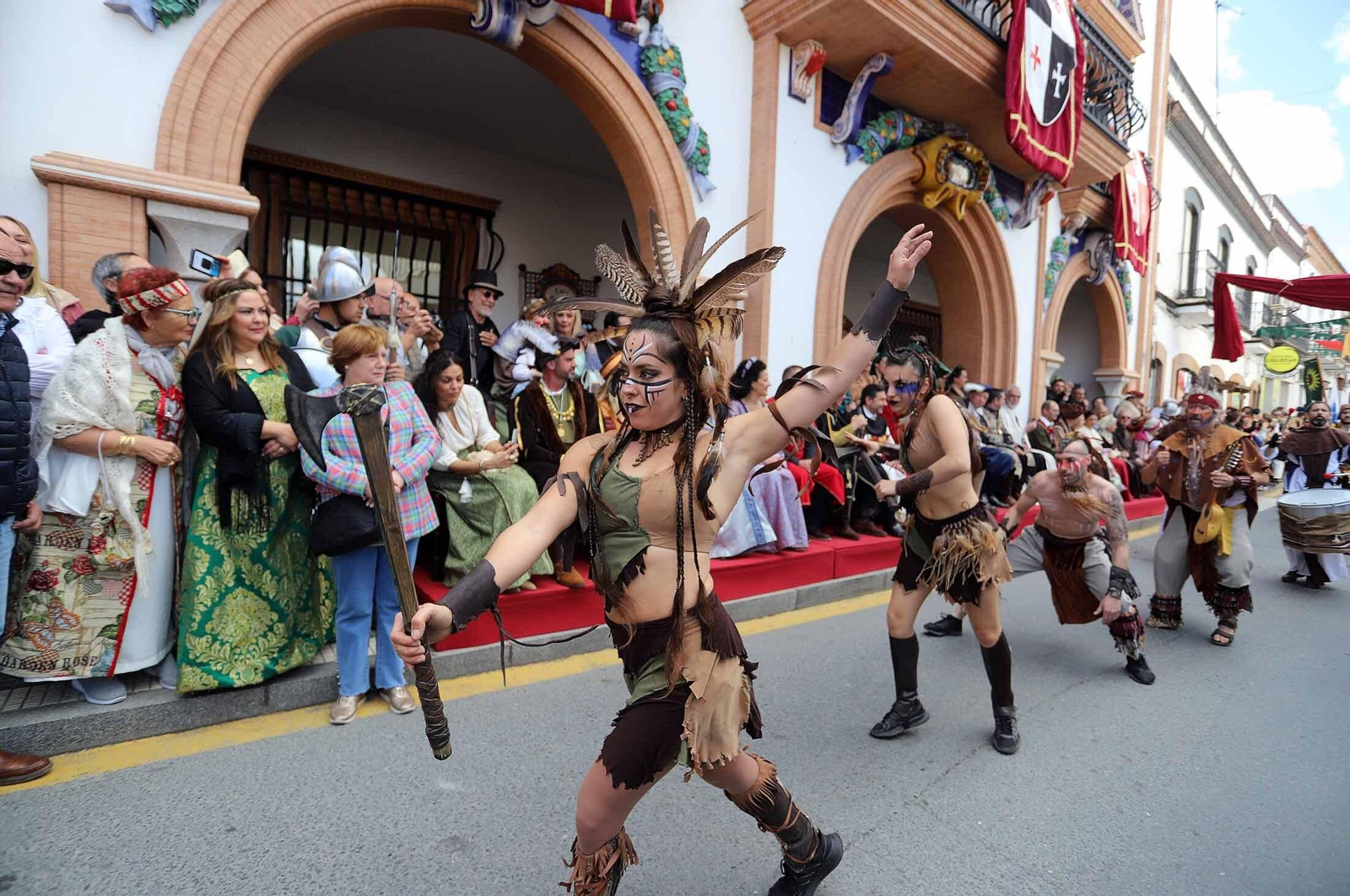 Imágenes del gran ambiente en la Feria Medieval de Palos de la Frontera, Huelva