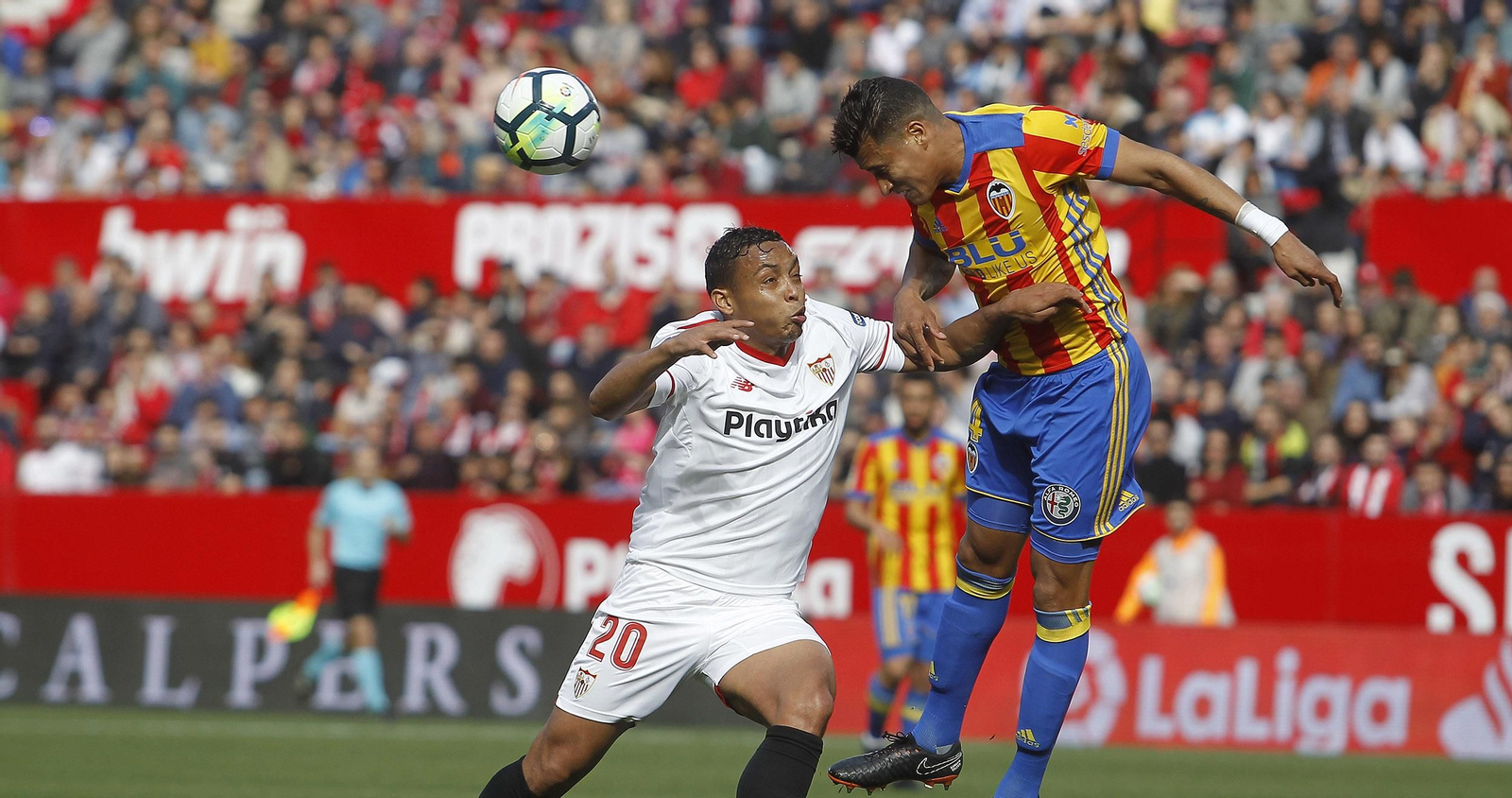 El Sevilla FC-Valencia, en imágenes