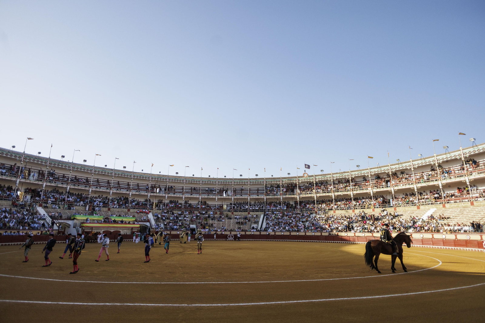 Las imágenes de la tarde de toros del domingo en El Puerto